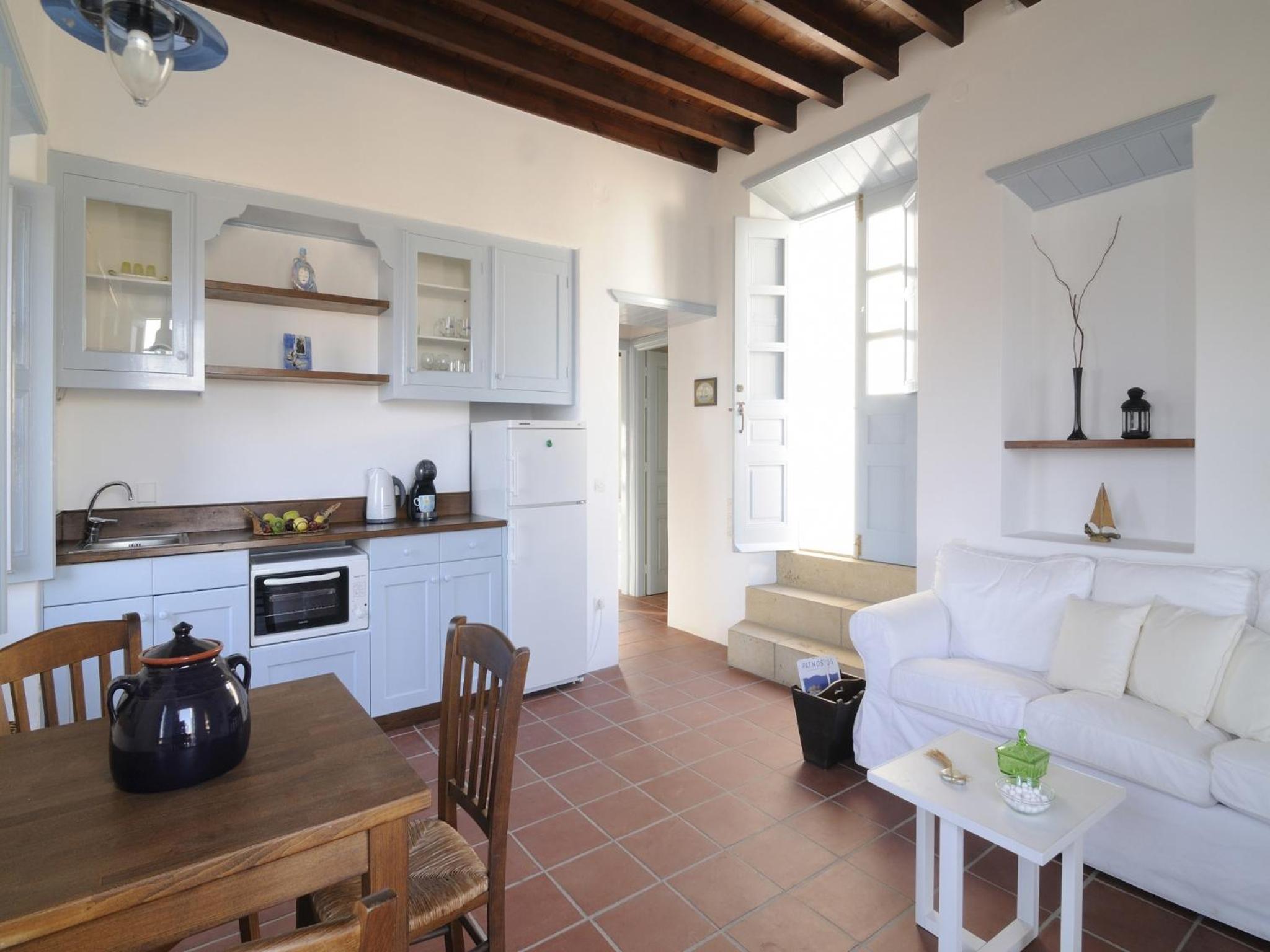 Two-Bedroom Apartment with Sea View - Photo 2