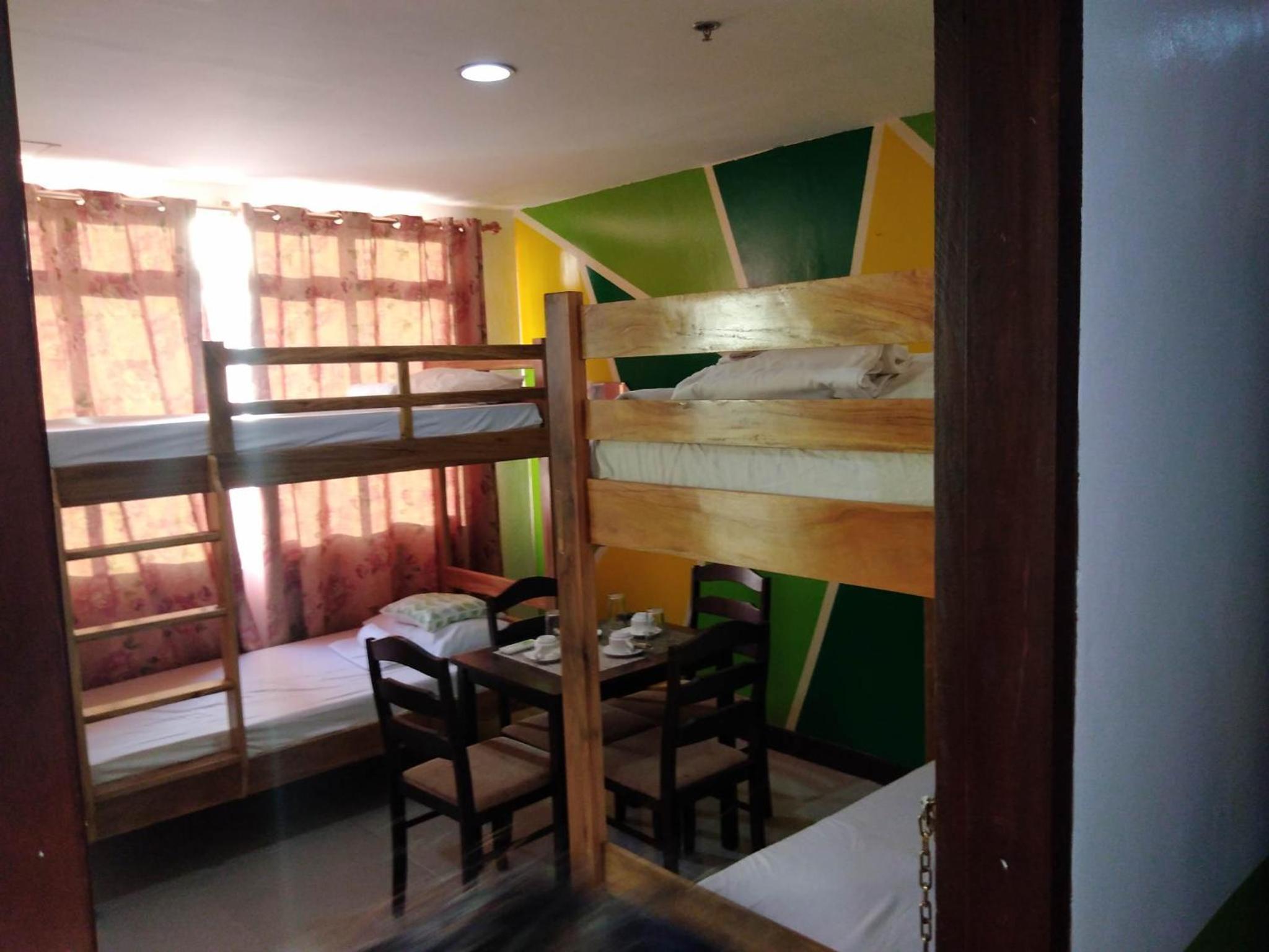 4-Bed Mixed Dormitory Room photo 1