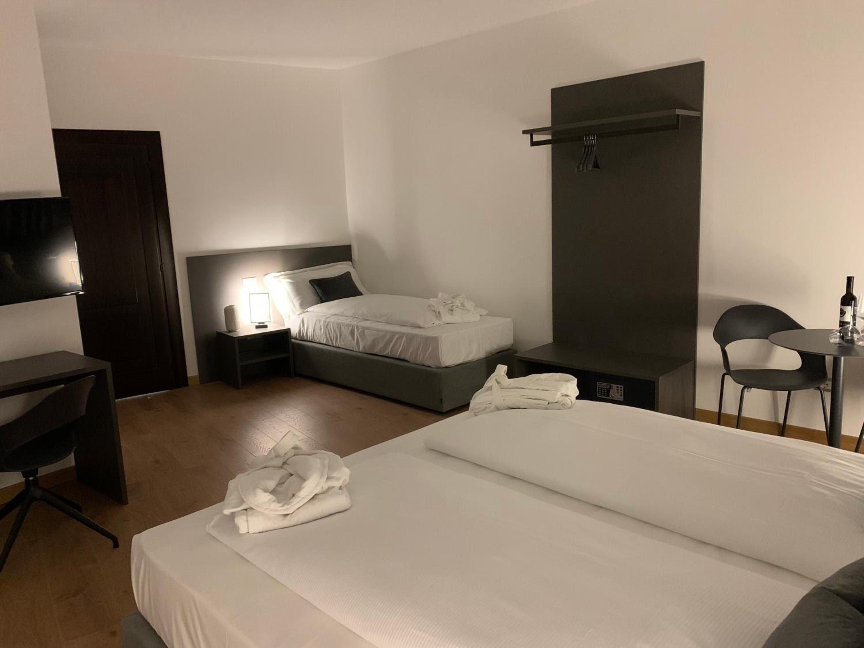 Triple Room with Garden View photo 3