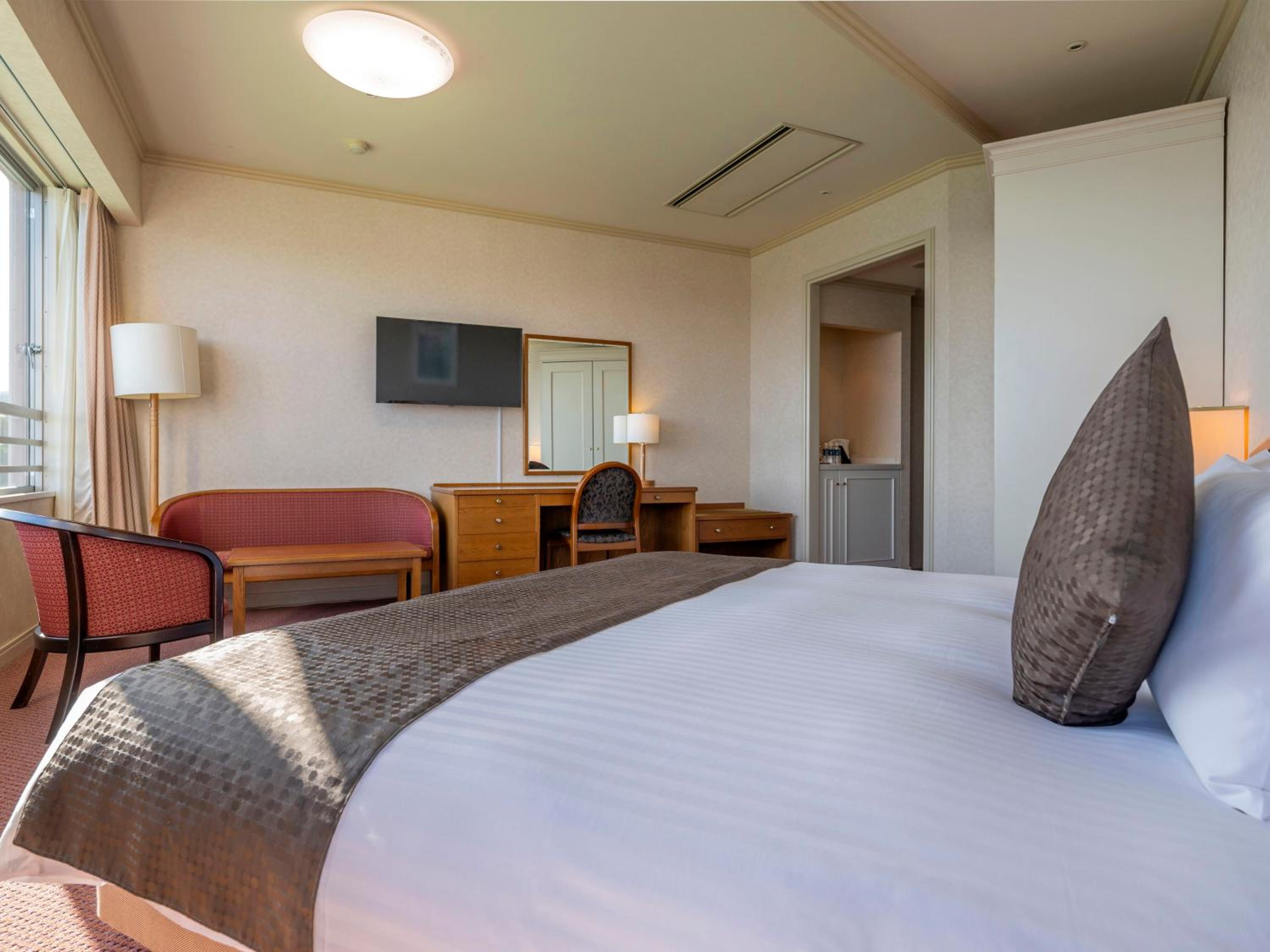 HORIZON Superior King Room - Non-Smoking