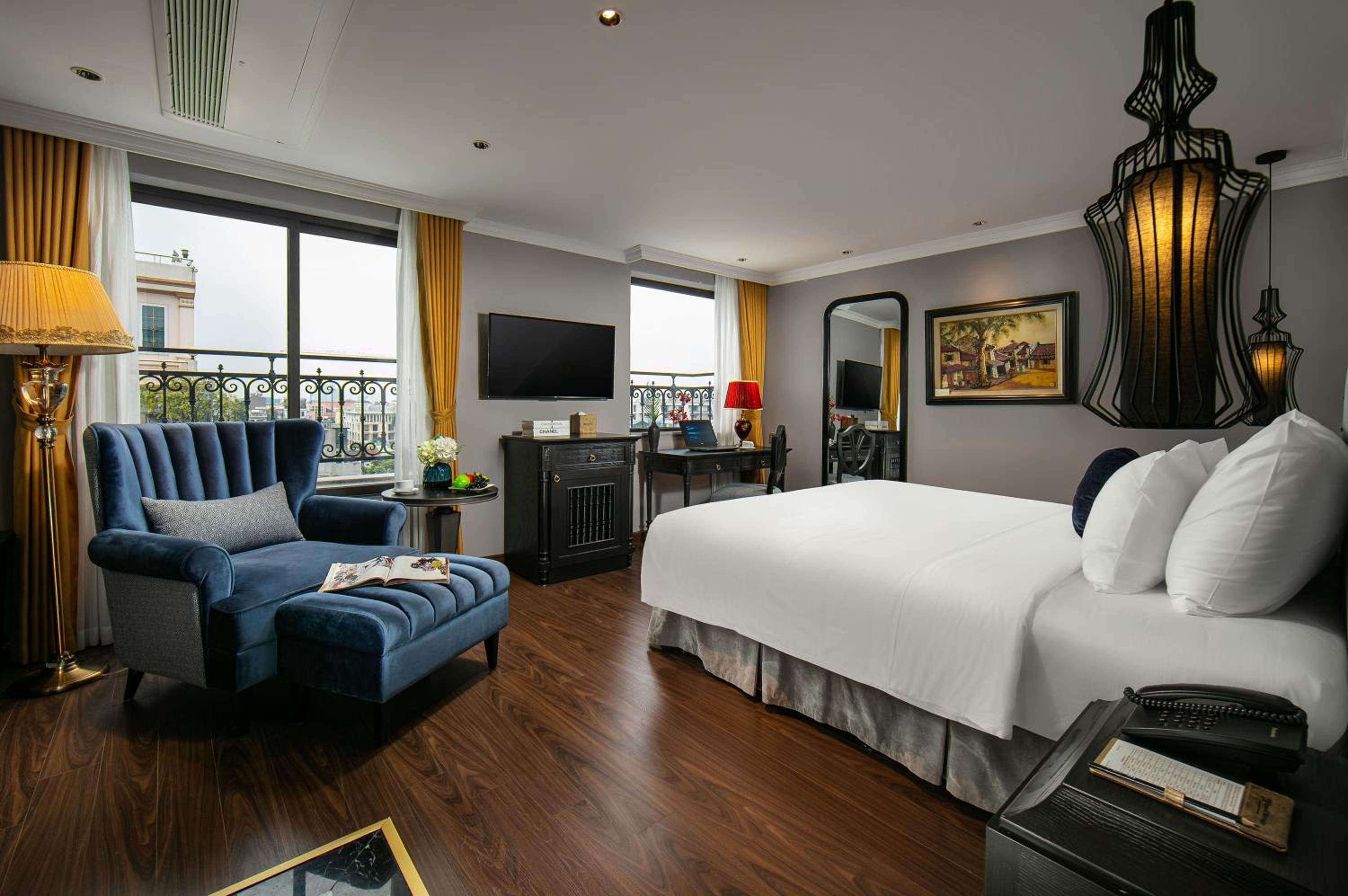 Executive Suite