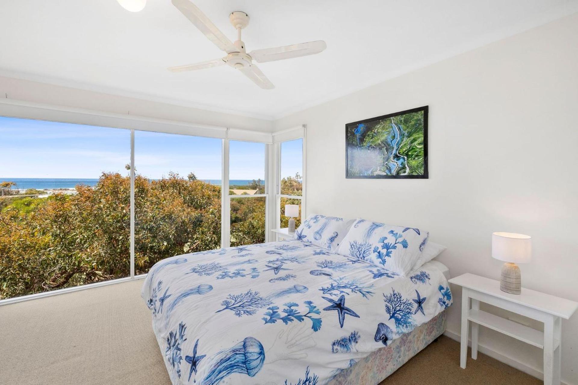 Four-Bedroom House photo 1