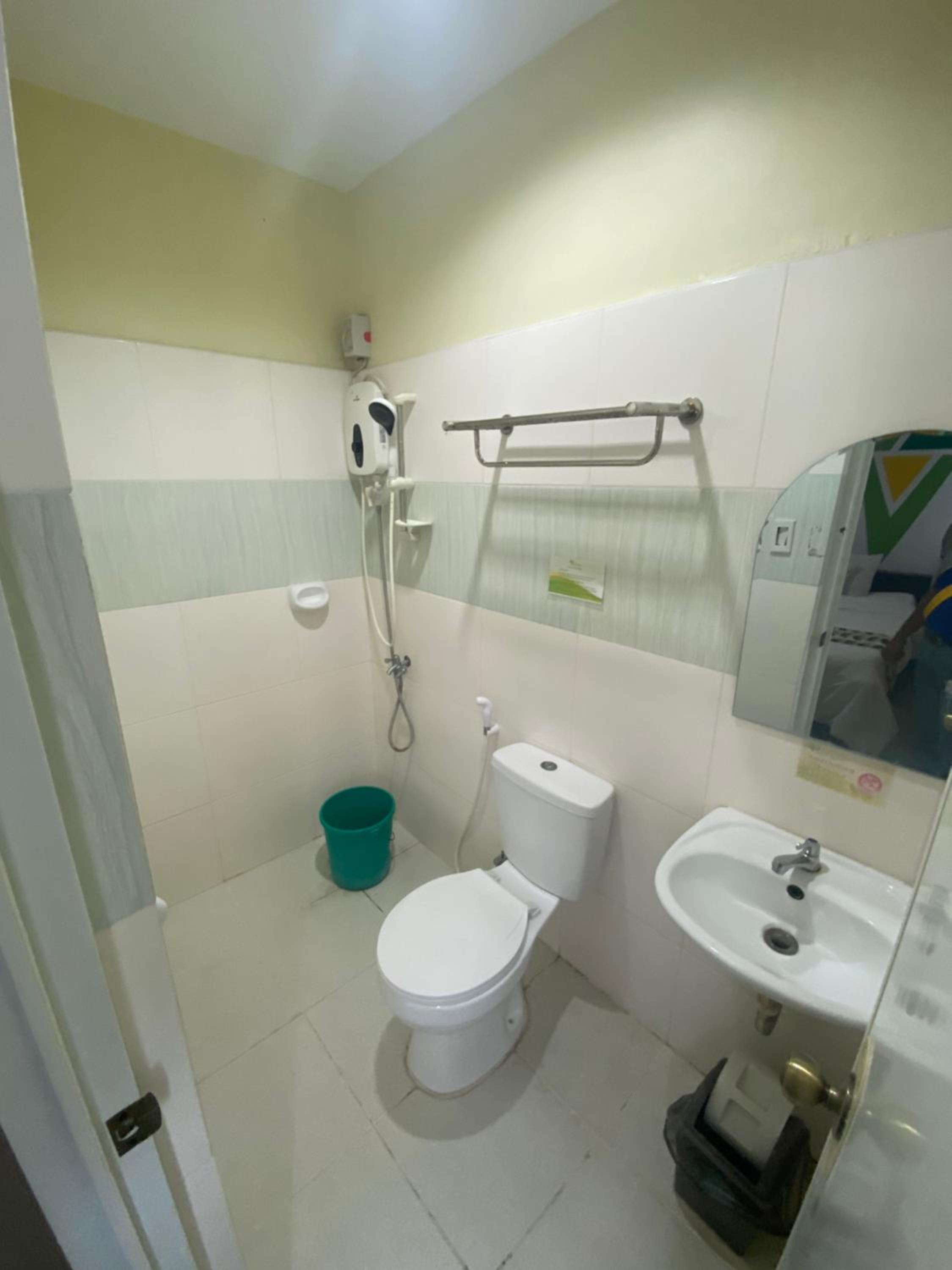 Deluxe Double Or Twin Room photo 3