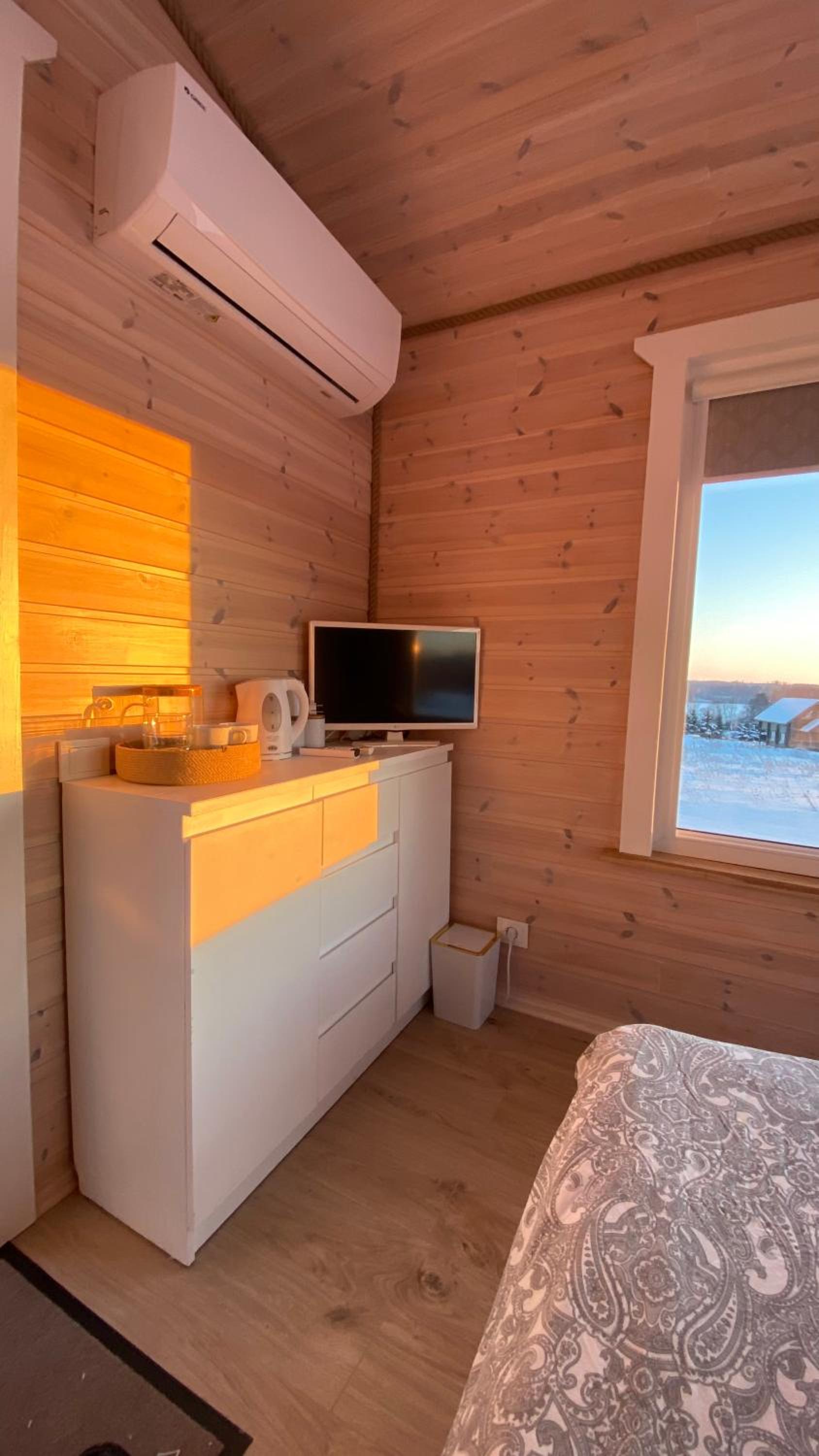 Two-Bedroom House - Photo 28
