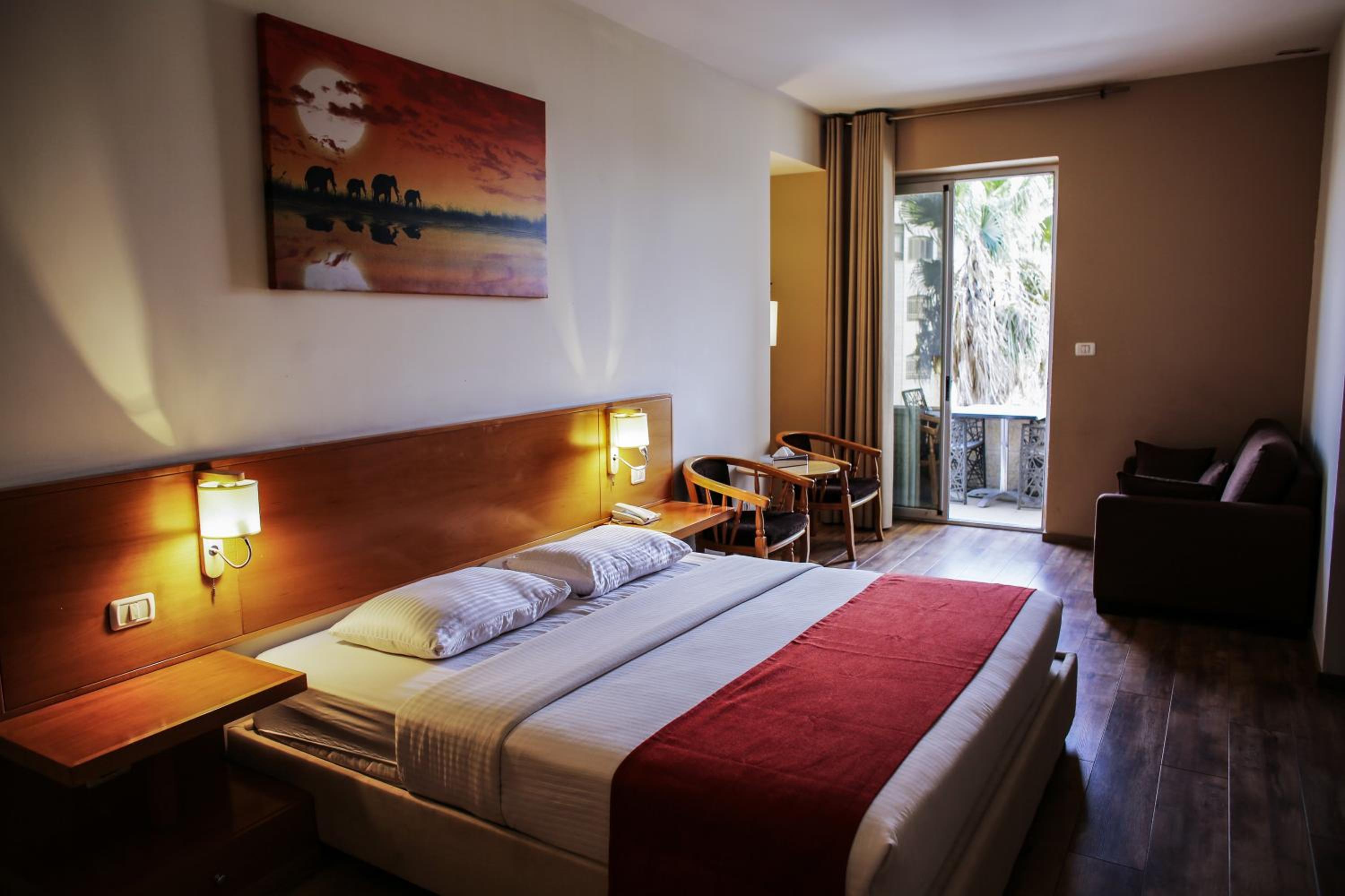 Single Room photo 3