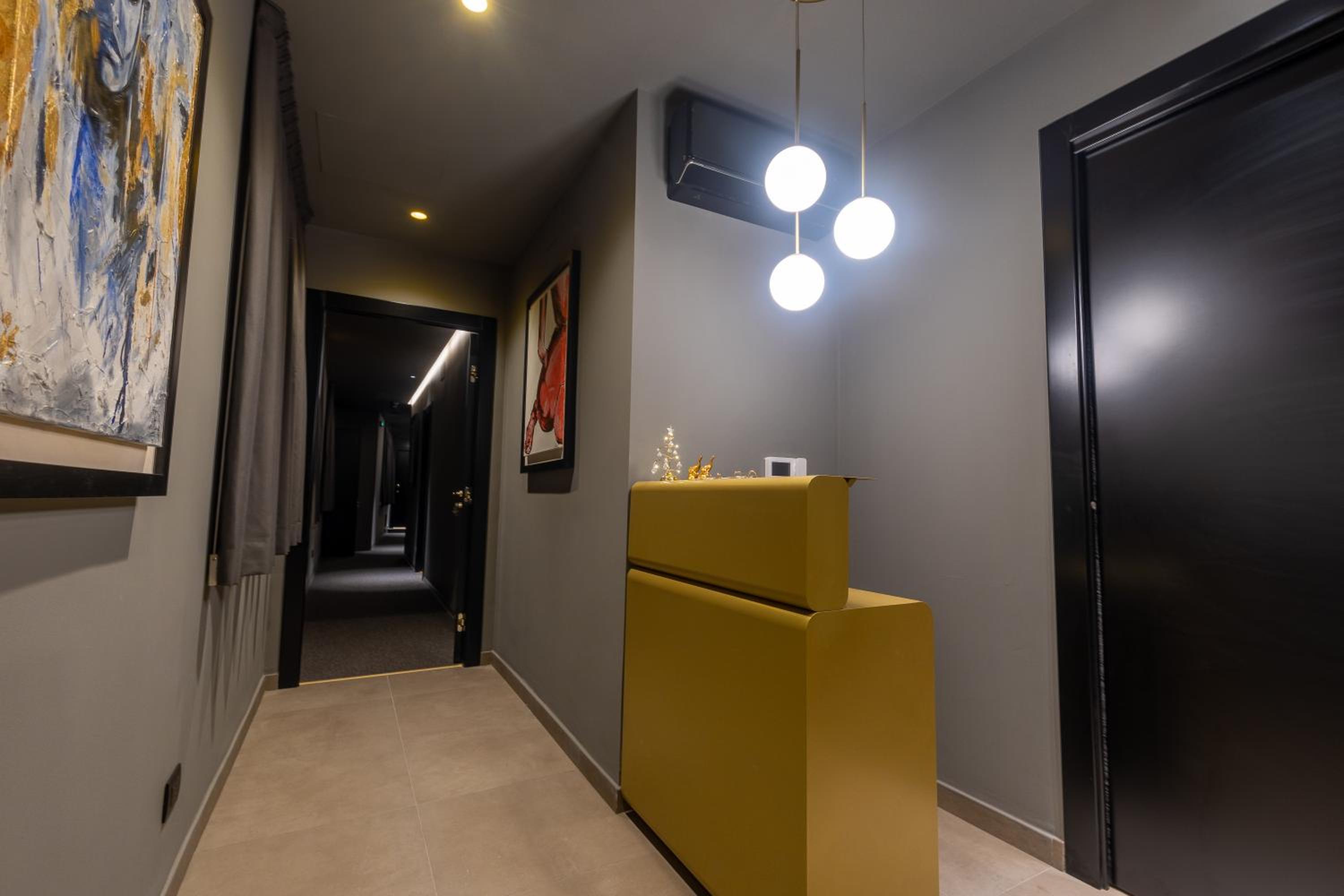 Queen Room with Spa Bath - Photo 3