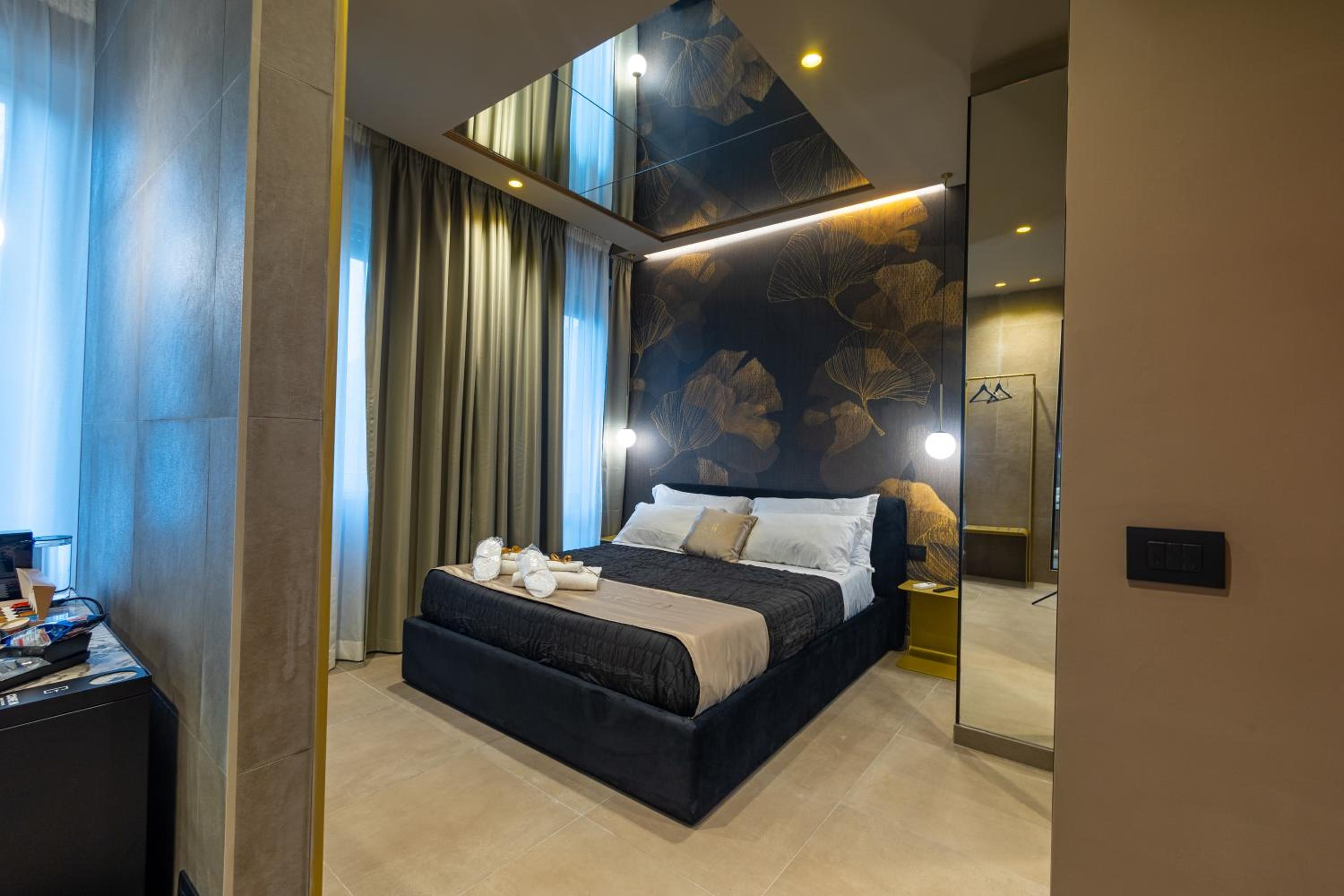 King Room with Spa Bath