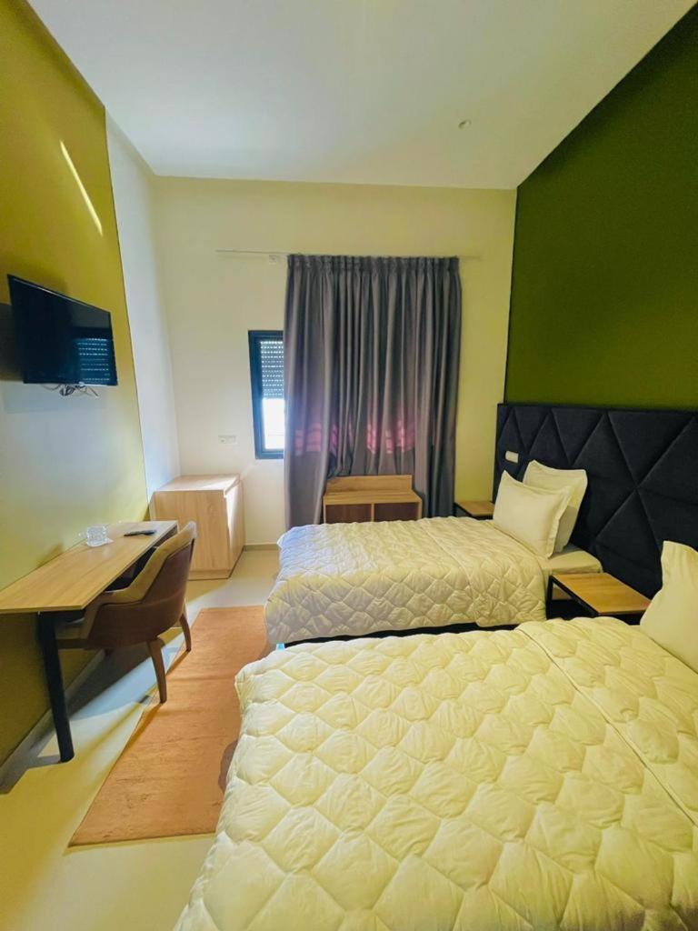 Double Room - Photo 1