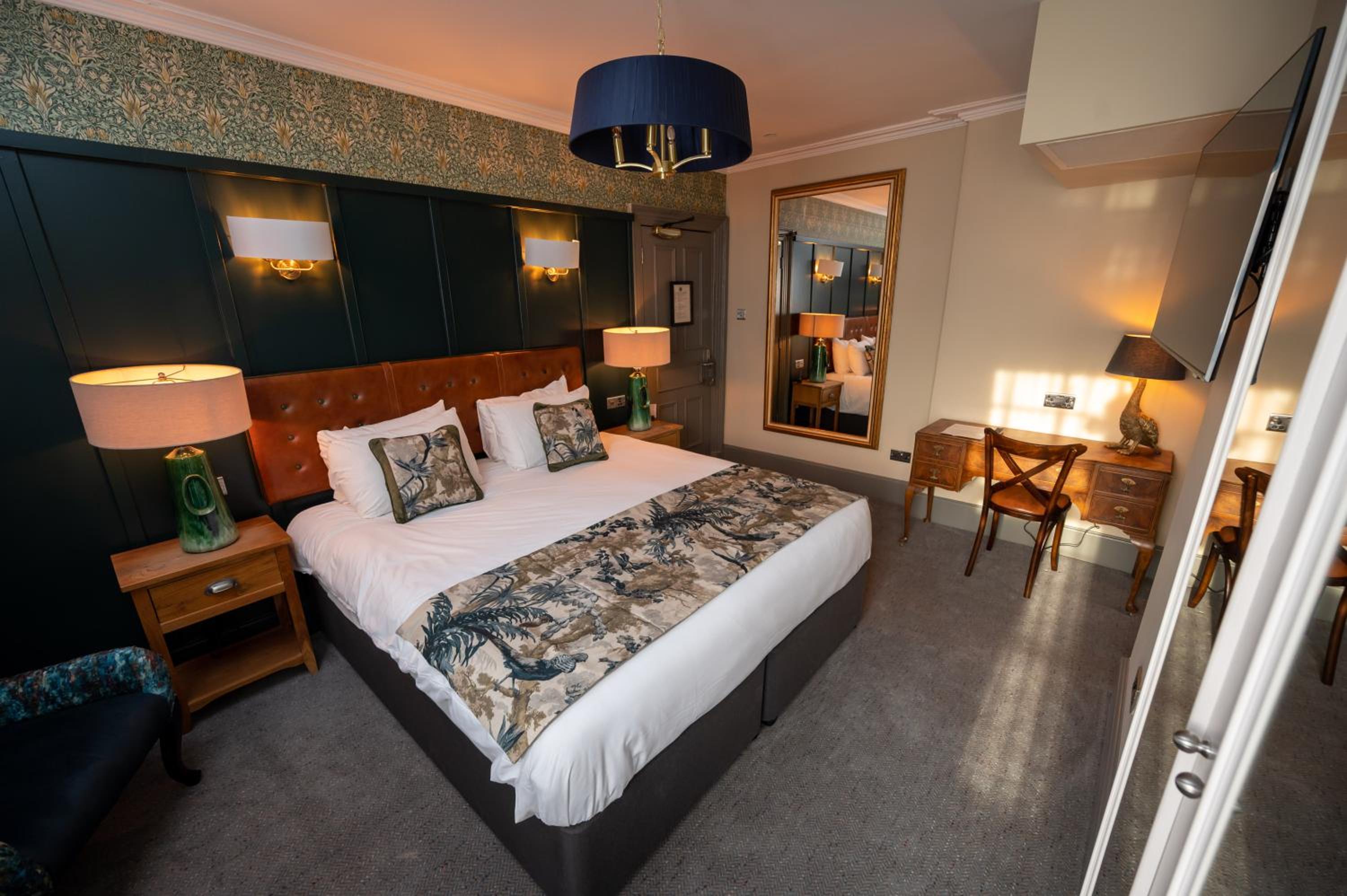 Superior Double Room - Photo 10