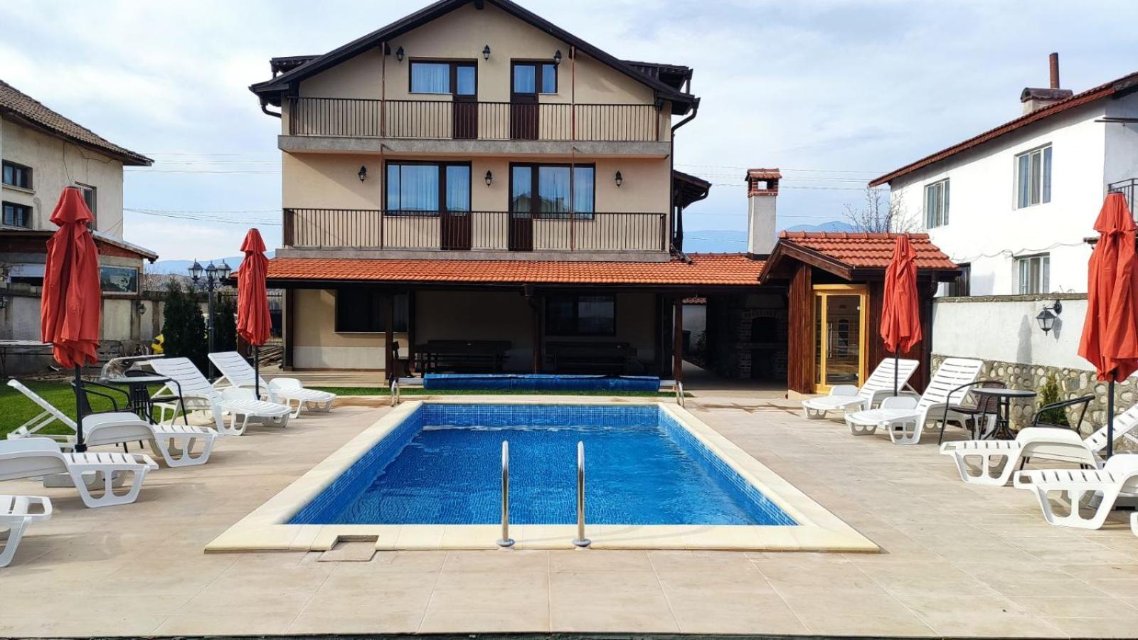 Villa with Private Pool photo 1