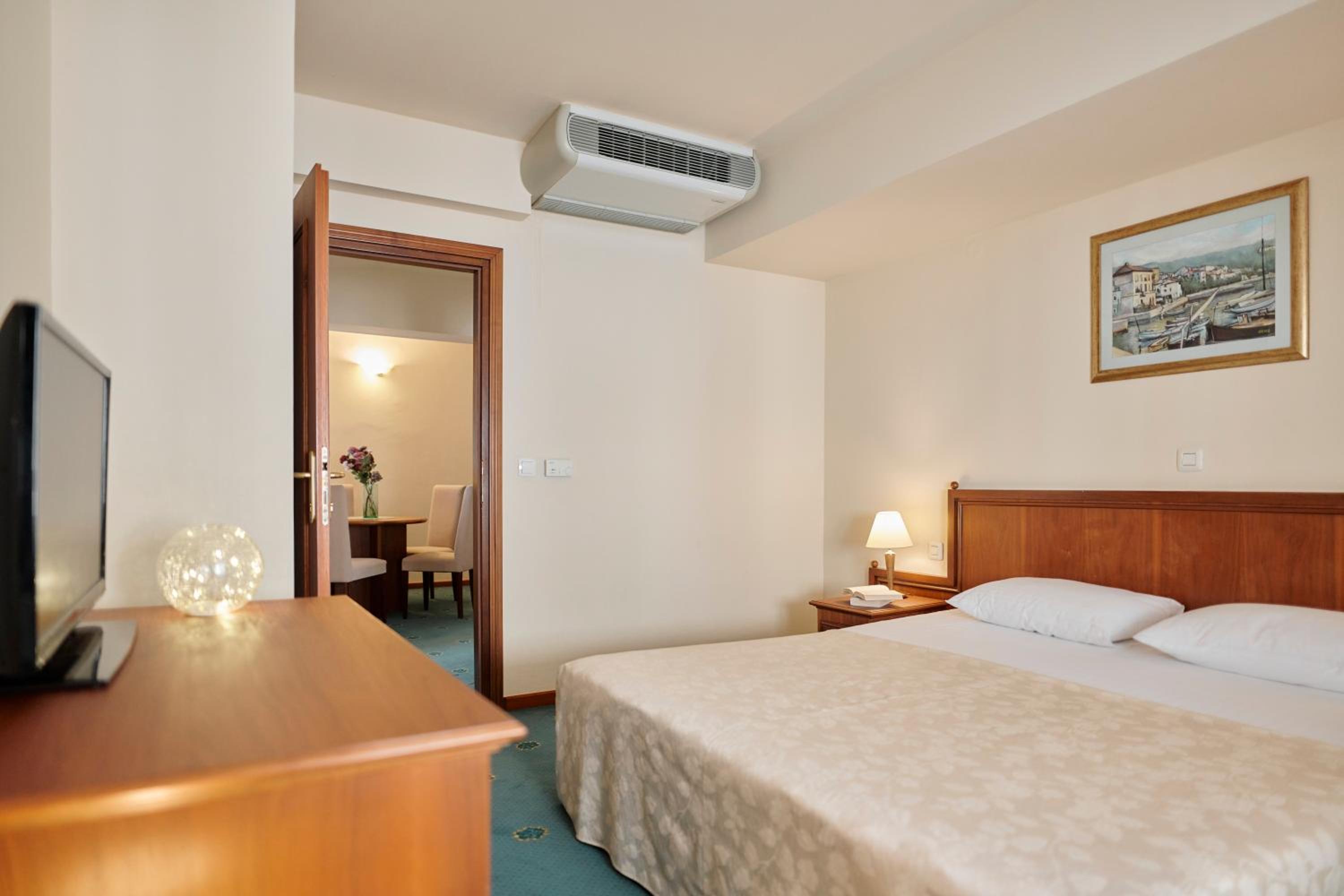 Suite with Sea View - Photo 1