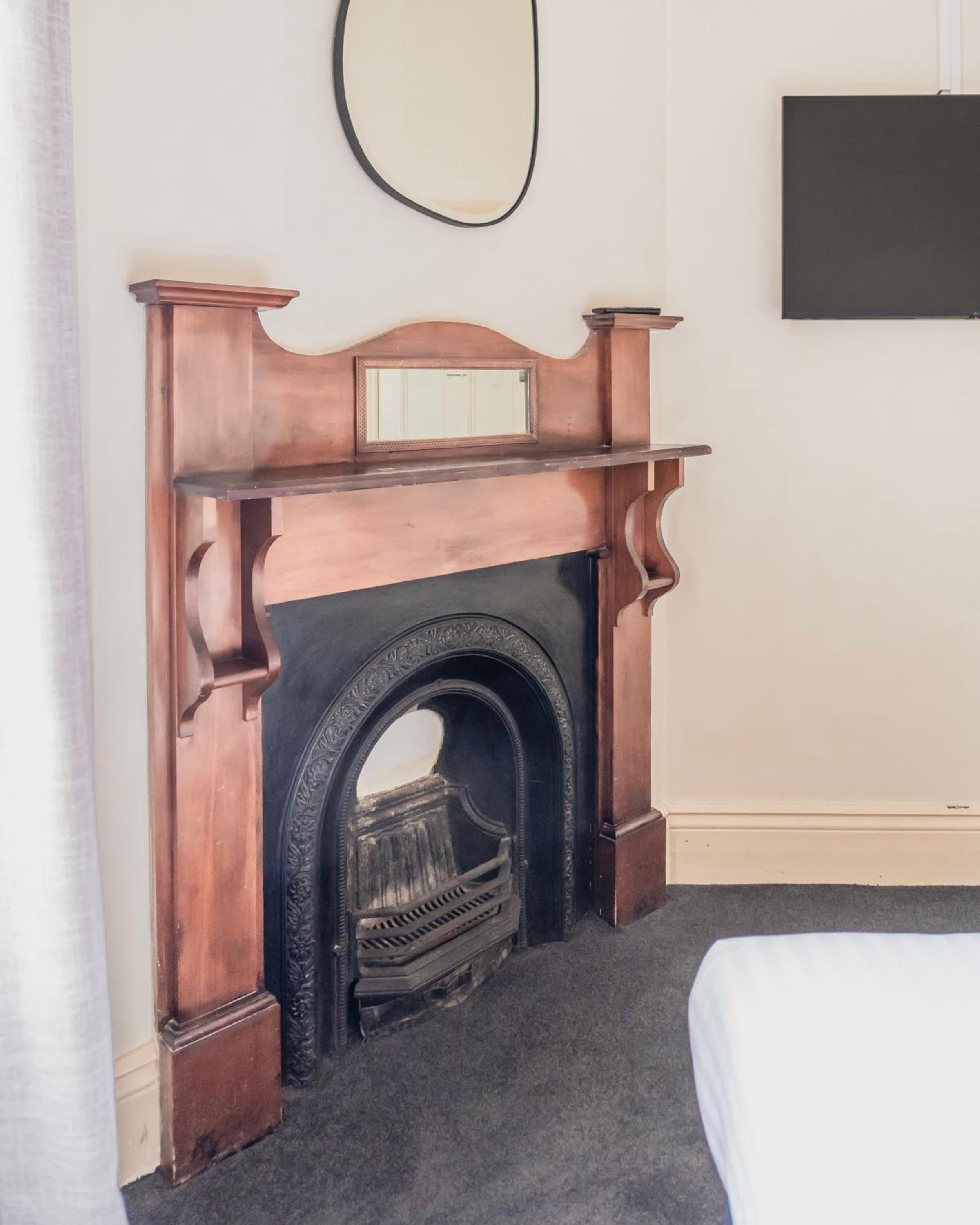 Double Room With Shared Bathroom photo 1