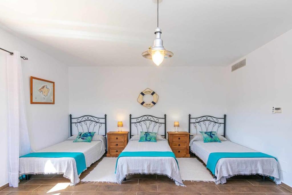 Casa de cuatro habitaciones