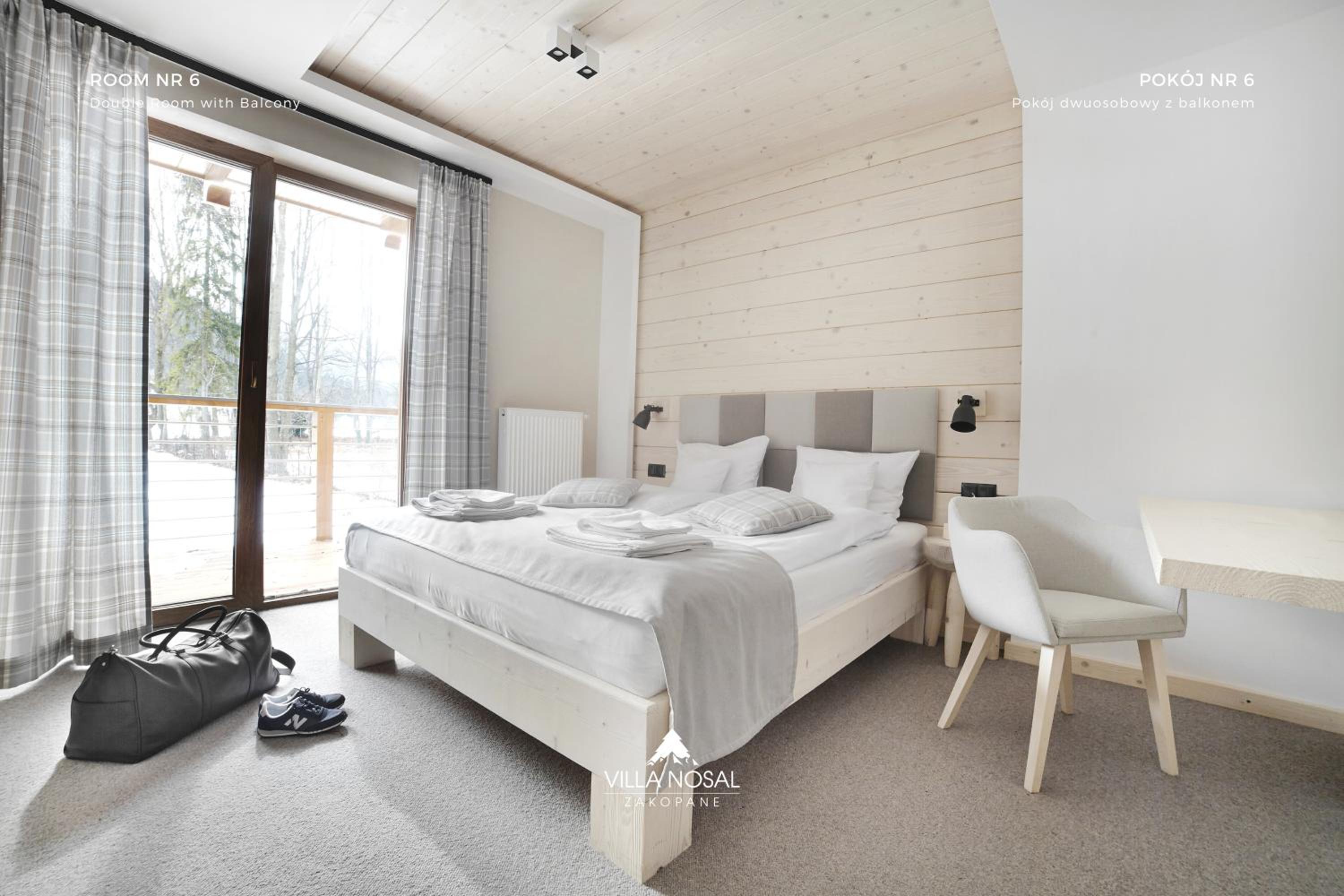 Double Room with Balcony - Photo 2