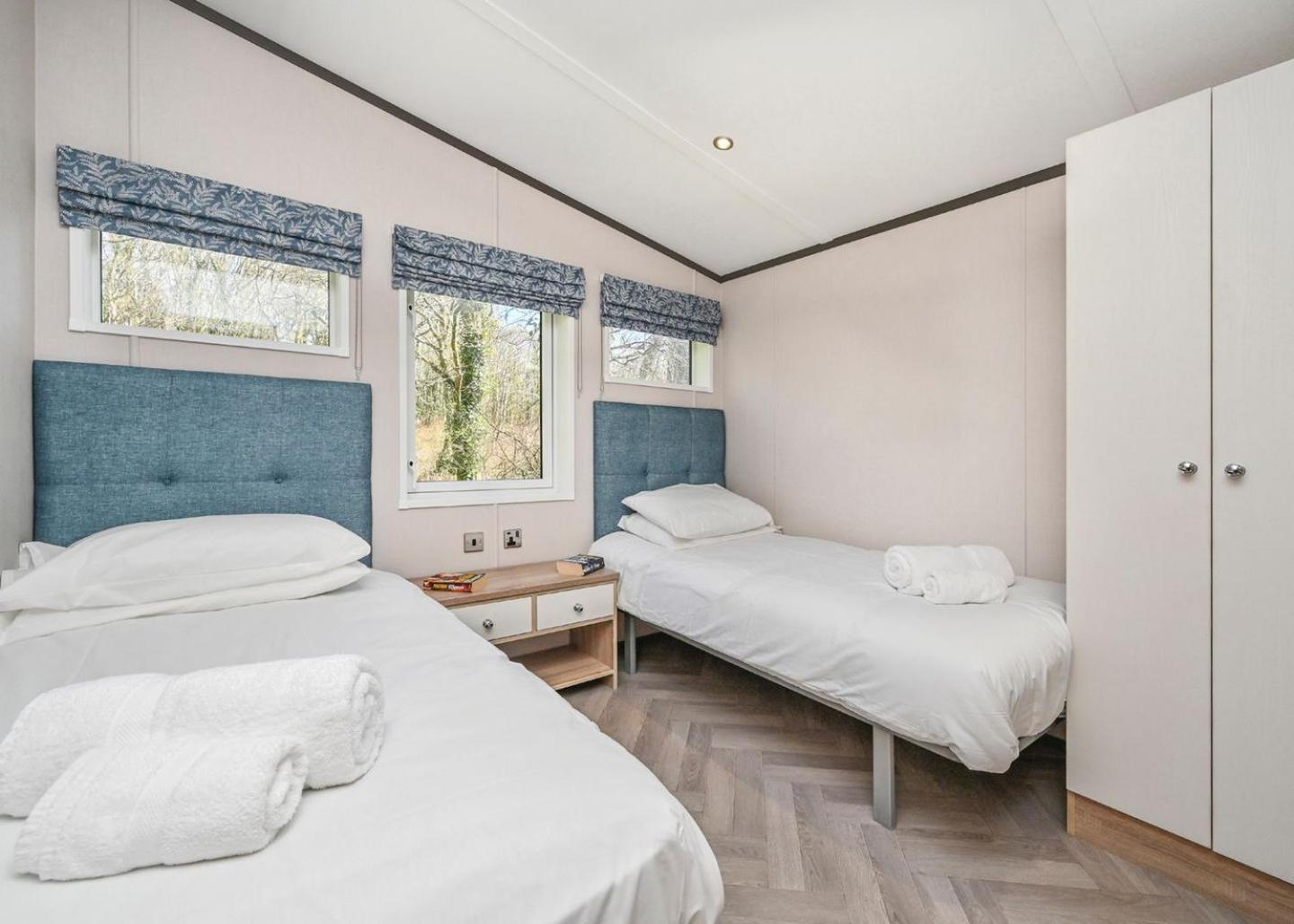 Two-Bedroom House photo 3