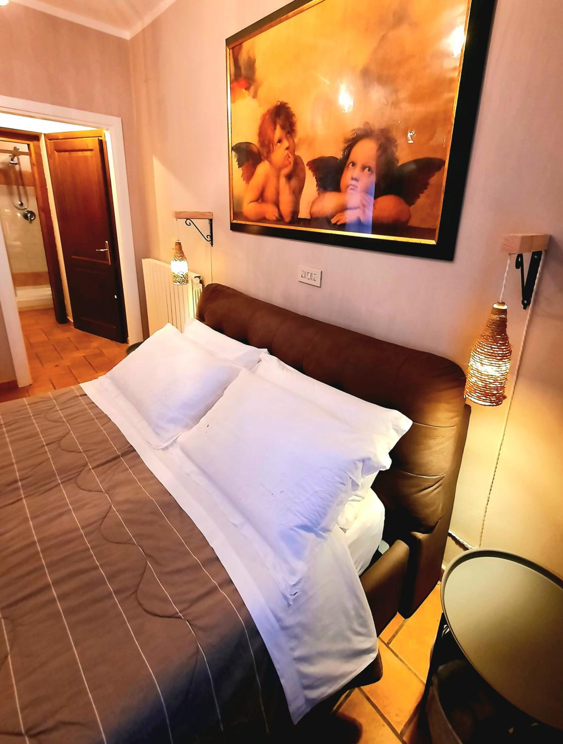 Superior King Room photo 1