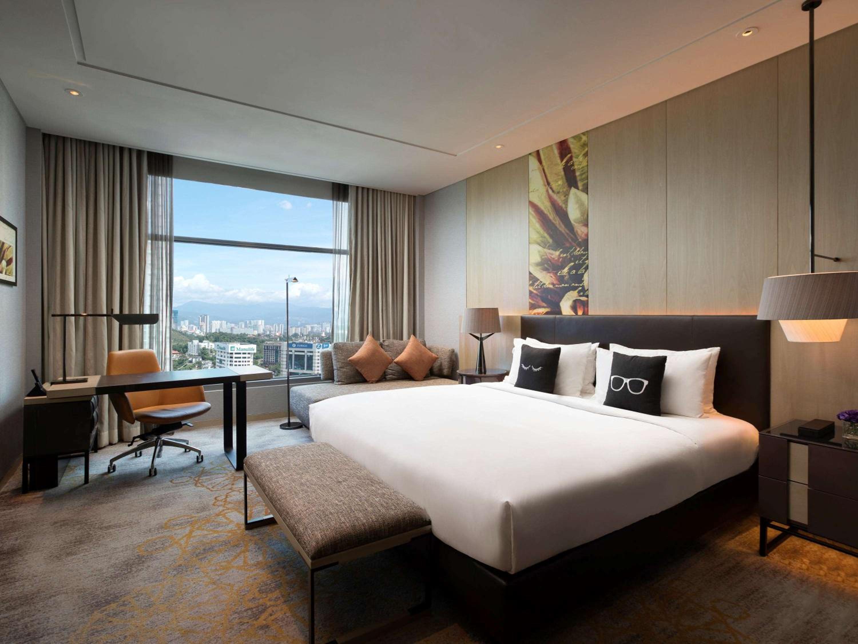 Luxury King Room