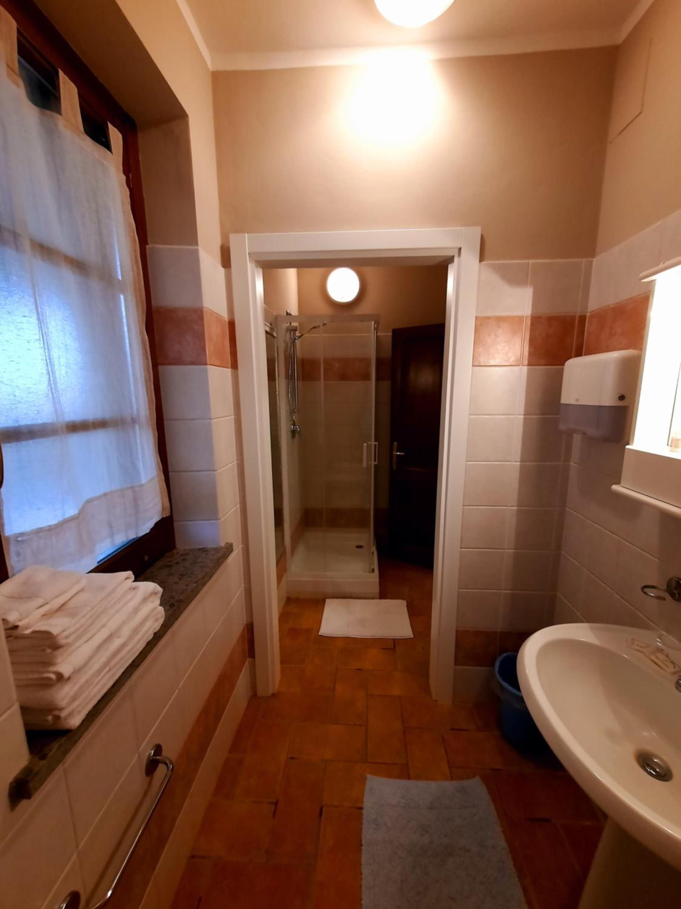Superior King Room photo 2
