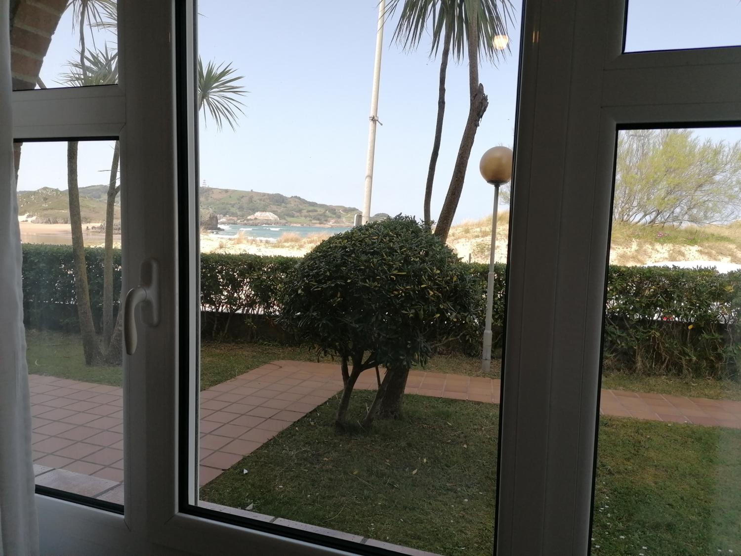 Apartment with Garden View photo 3