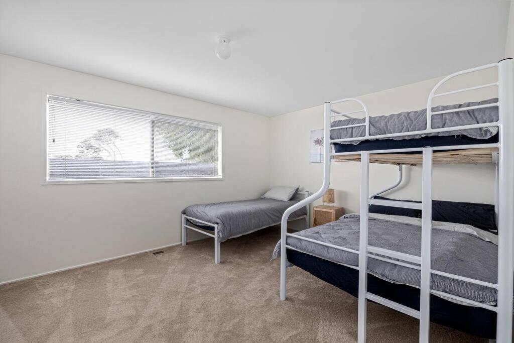 Three-Bedroom House photo 1