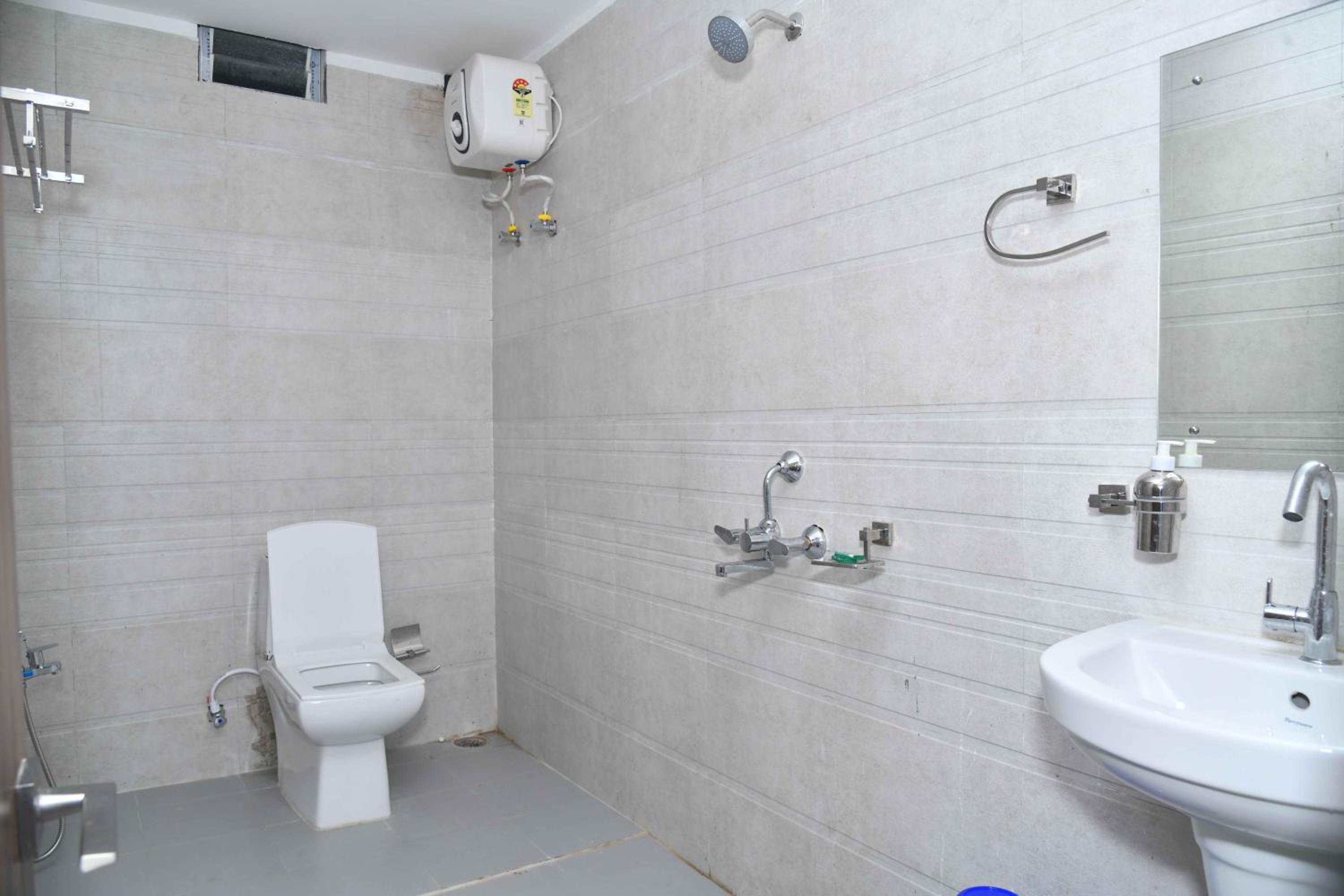 Triple Room with Lake View