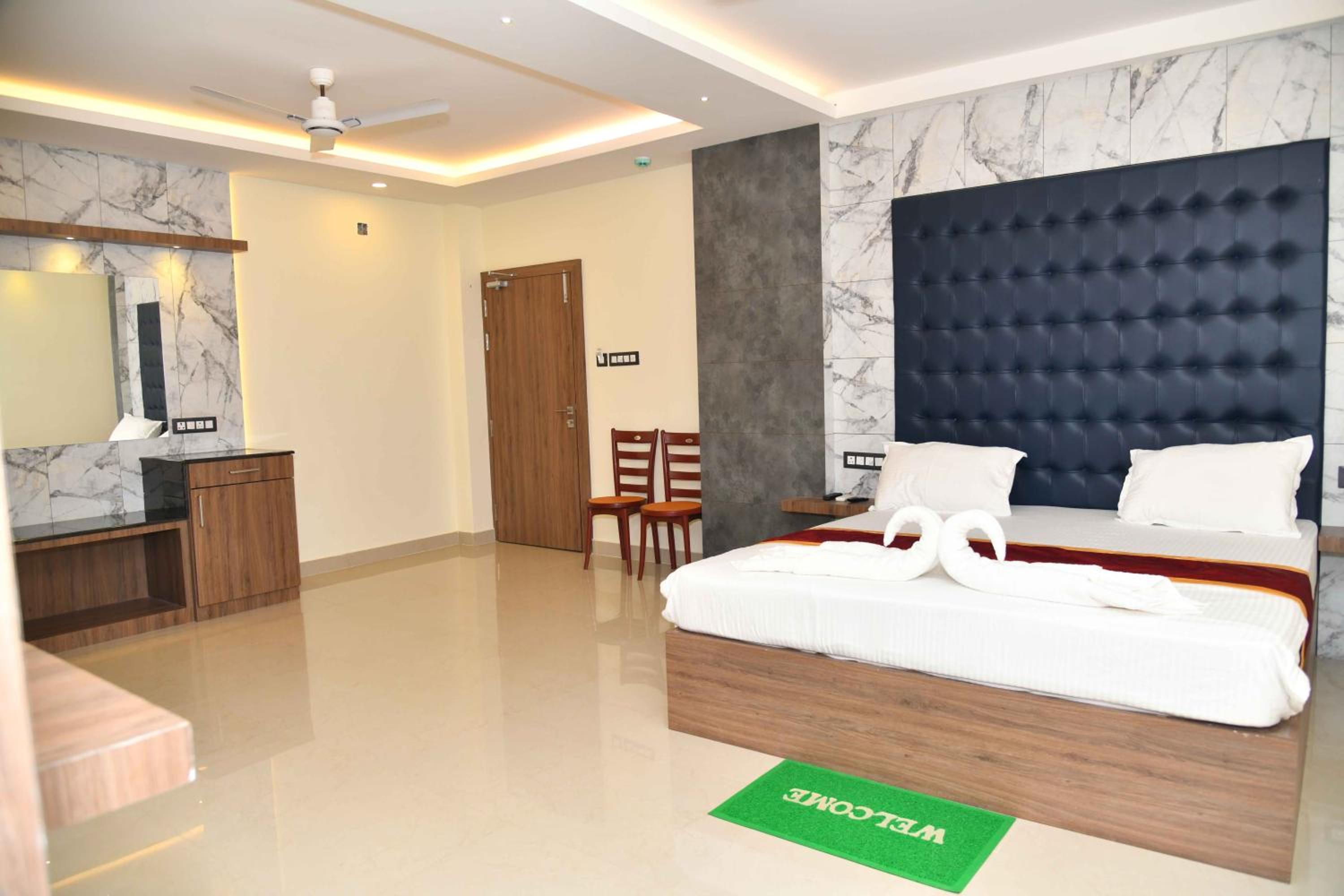 Suite With City View