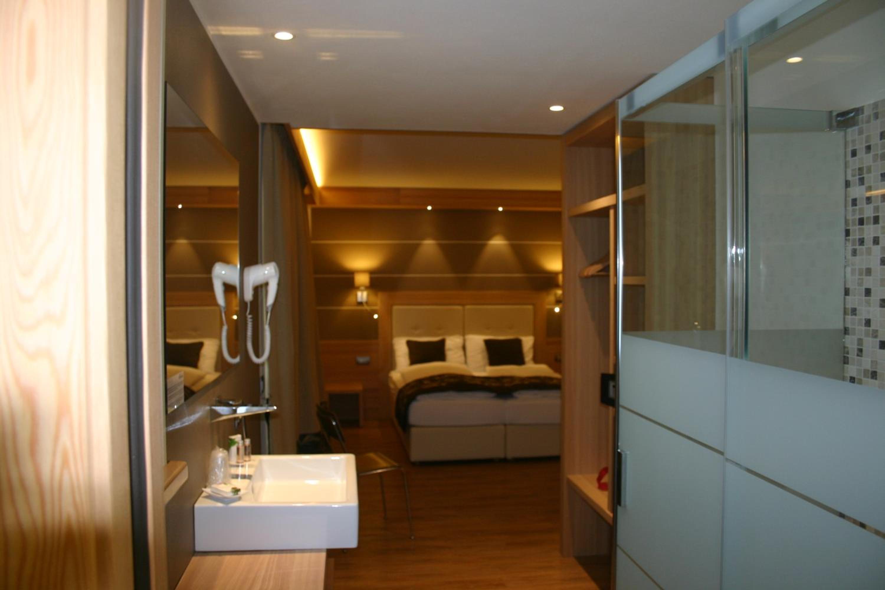 King Room with Mountain View photo 1