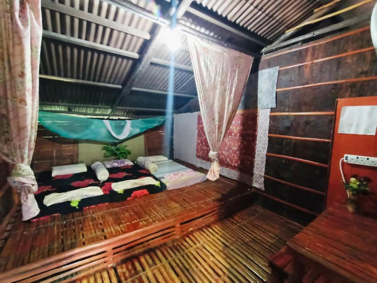 Twin Room in Longhouse photo 1