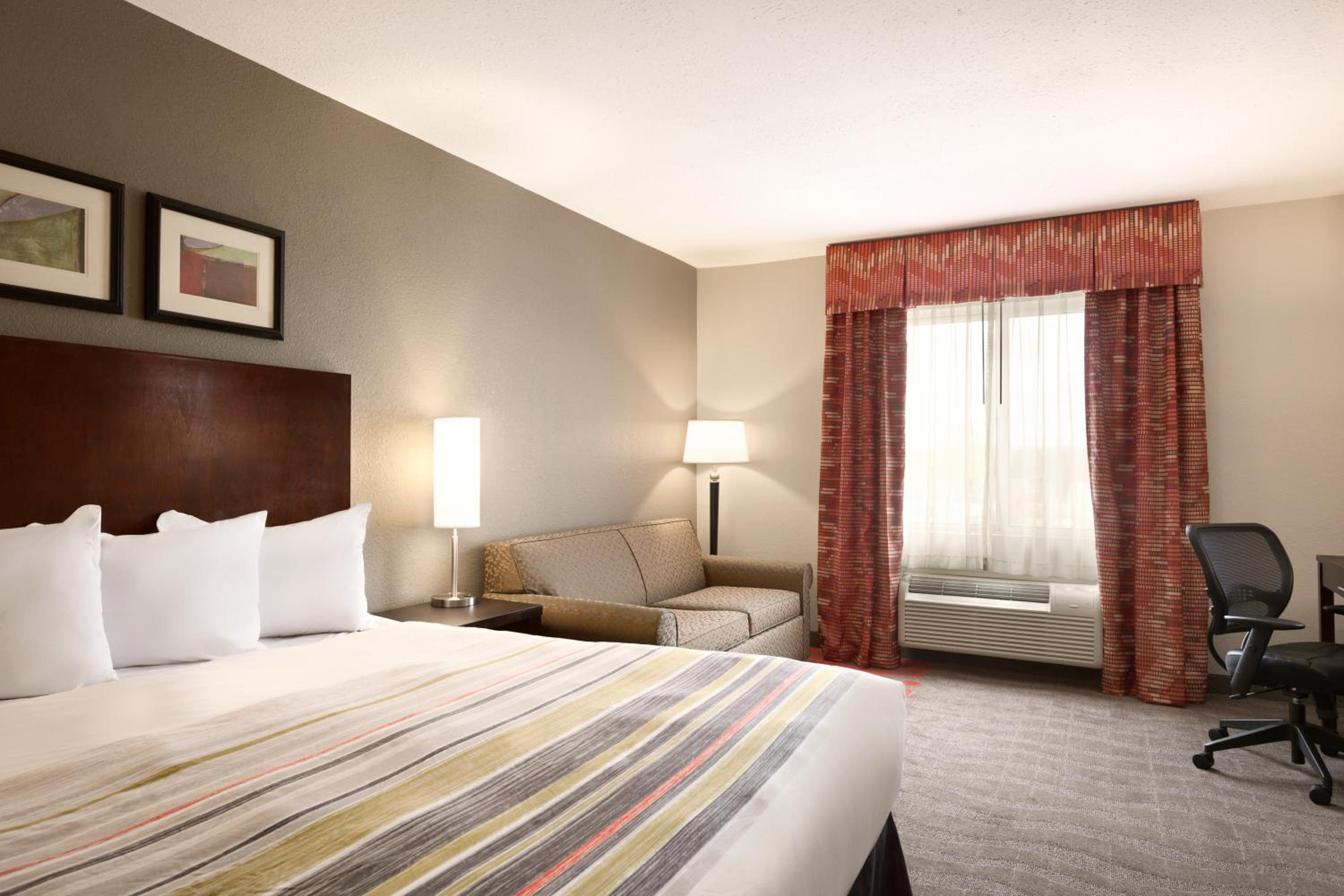 King Room - Photo 1
