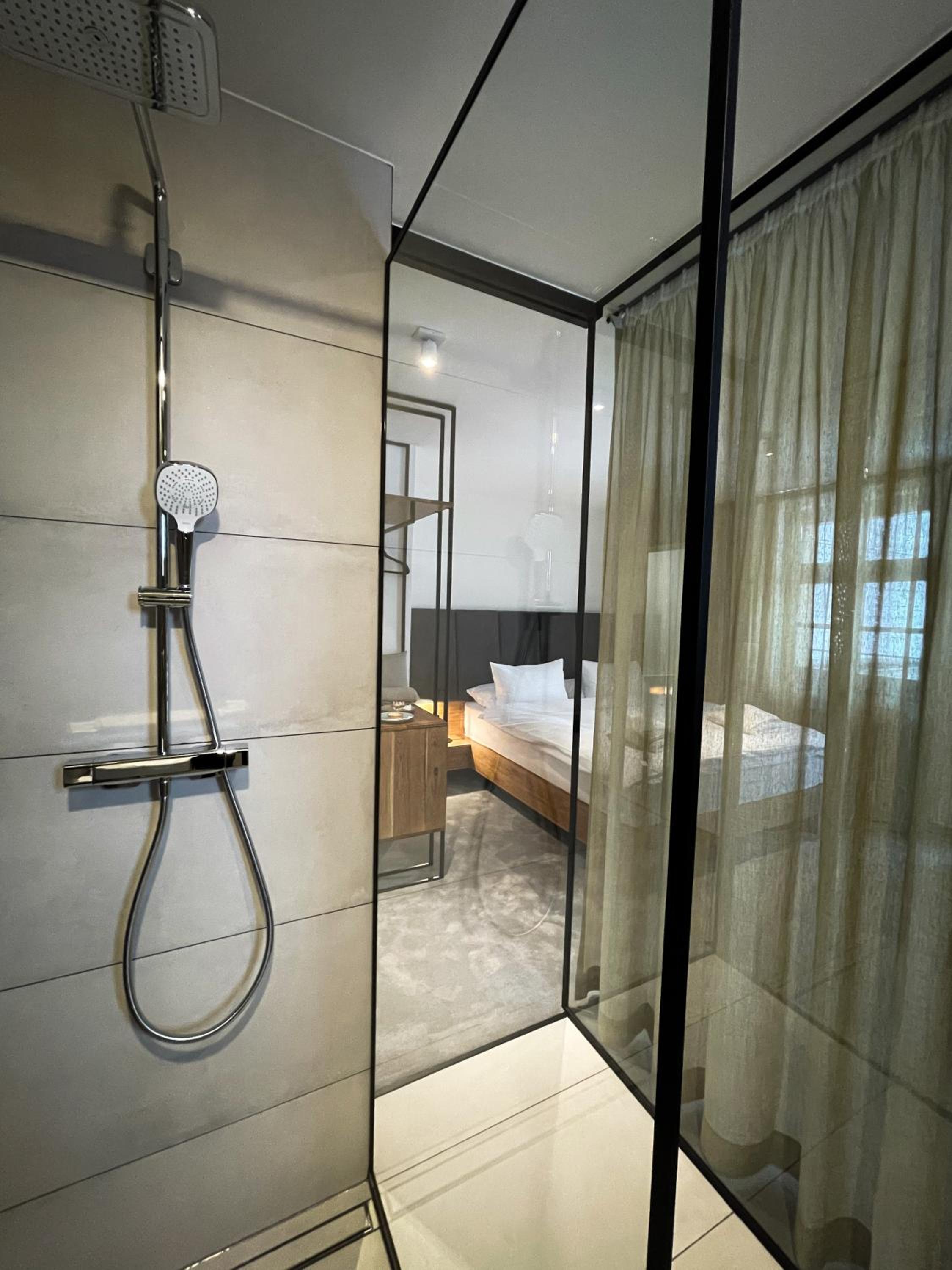Deluxe Double Room with Balcony - Photo 2