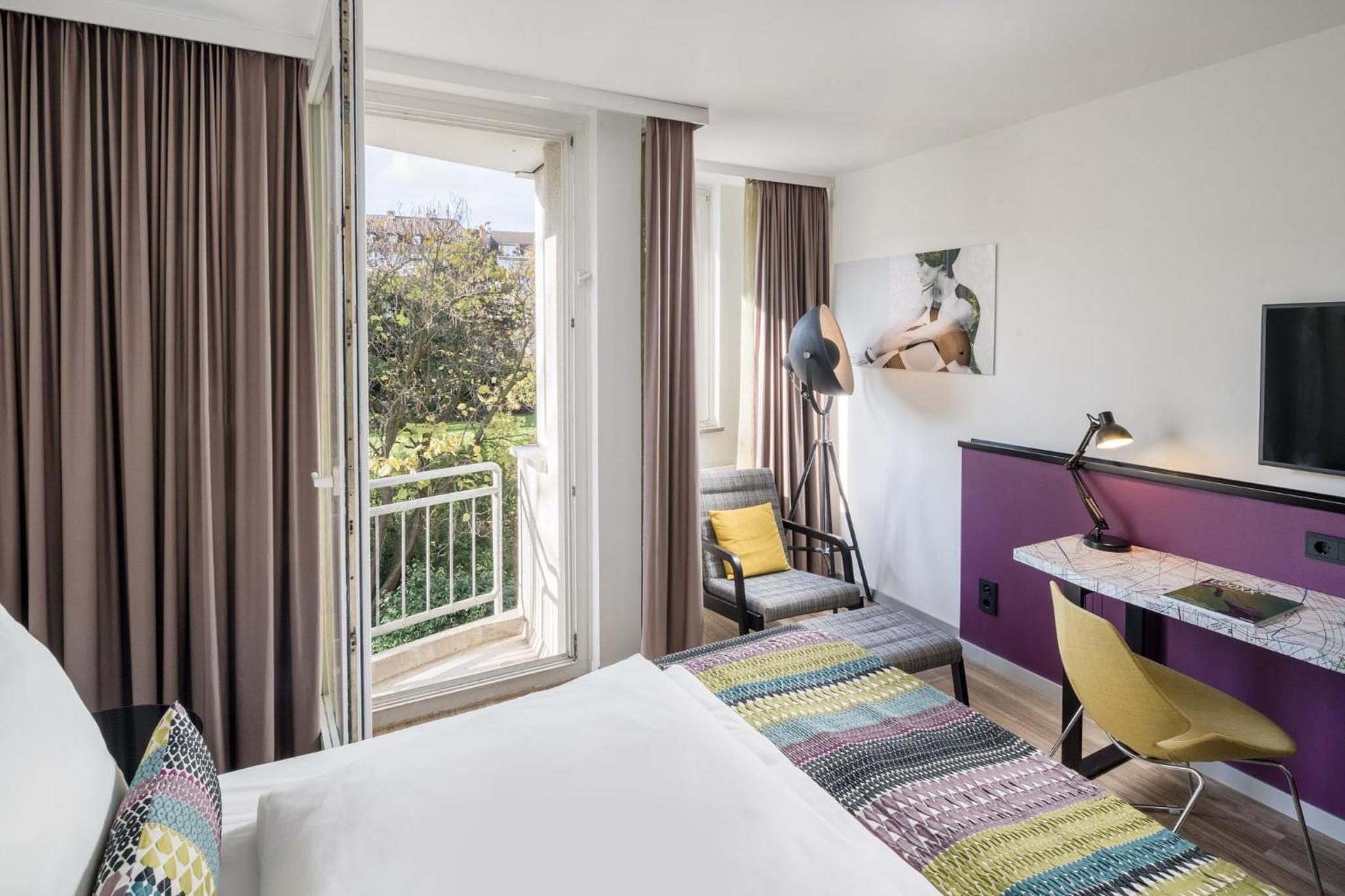 Standard Double Room - Photo 5