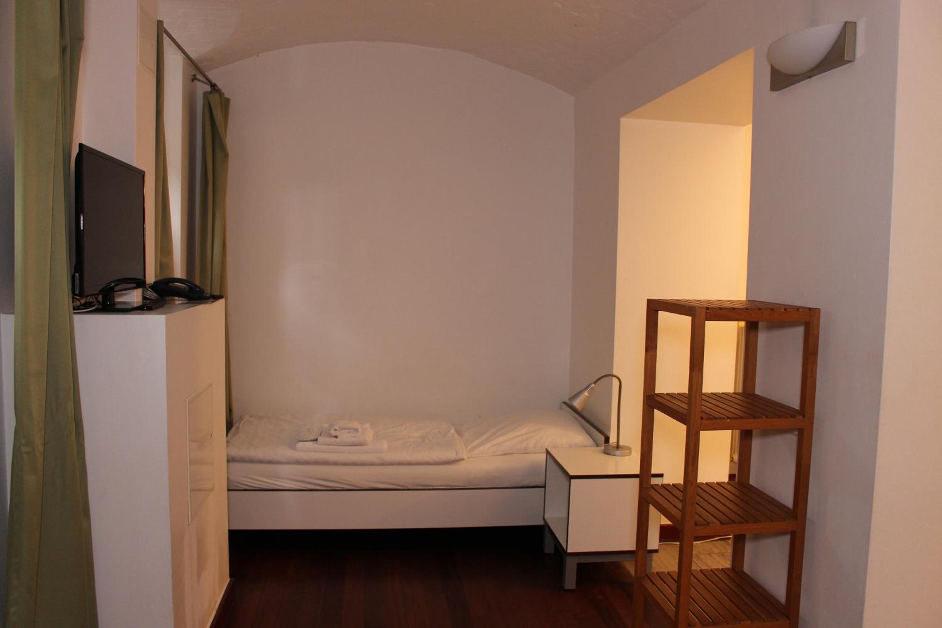 Double Studio Basement photo 1