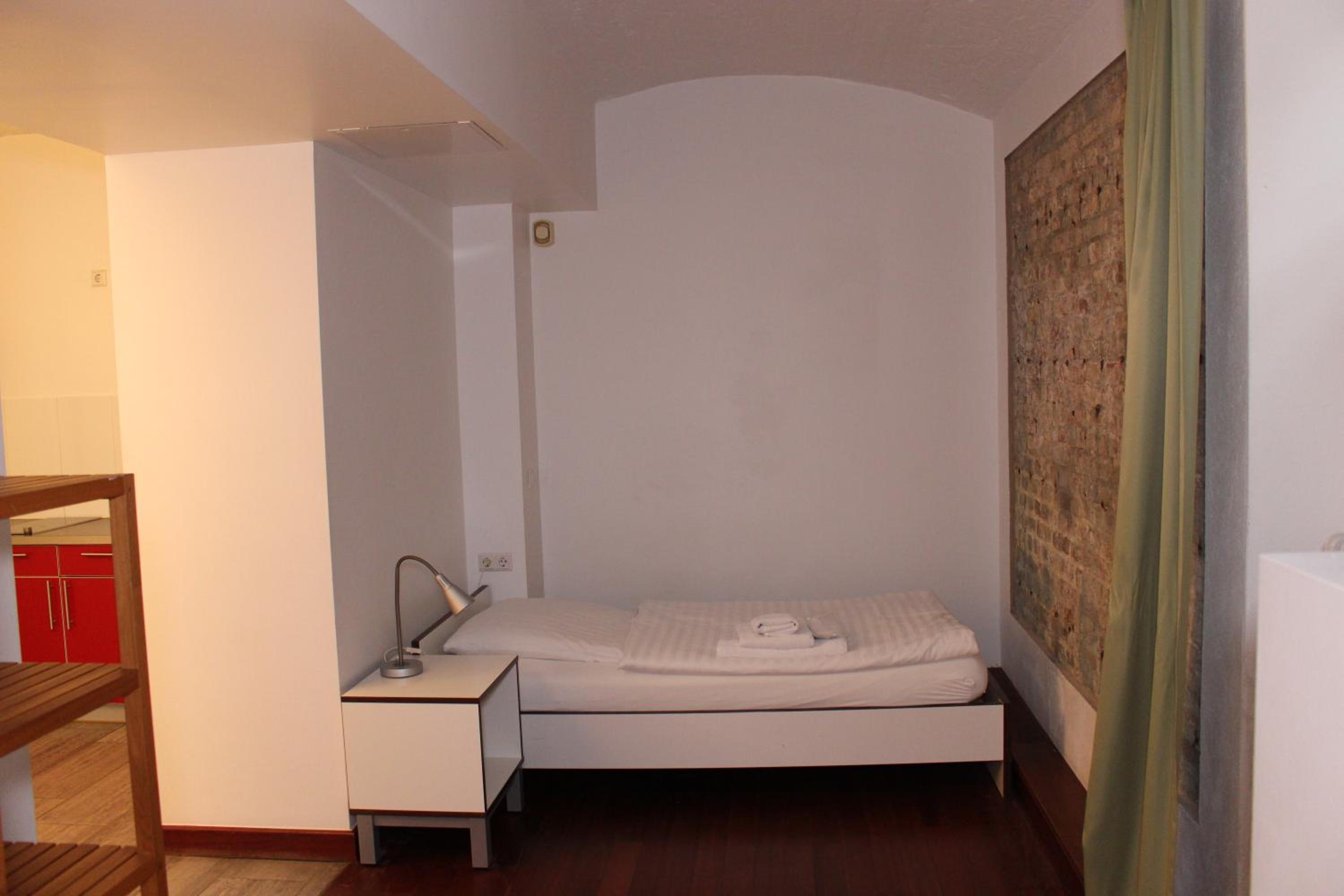 Double Studio Basement photo 3