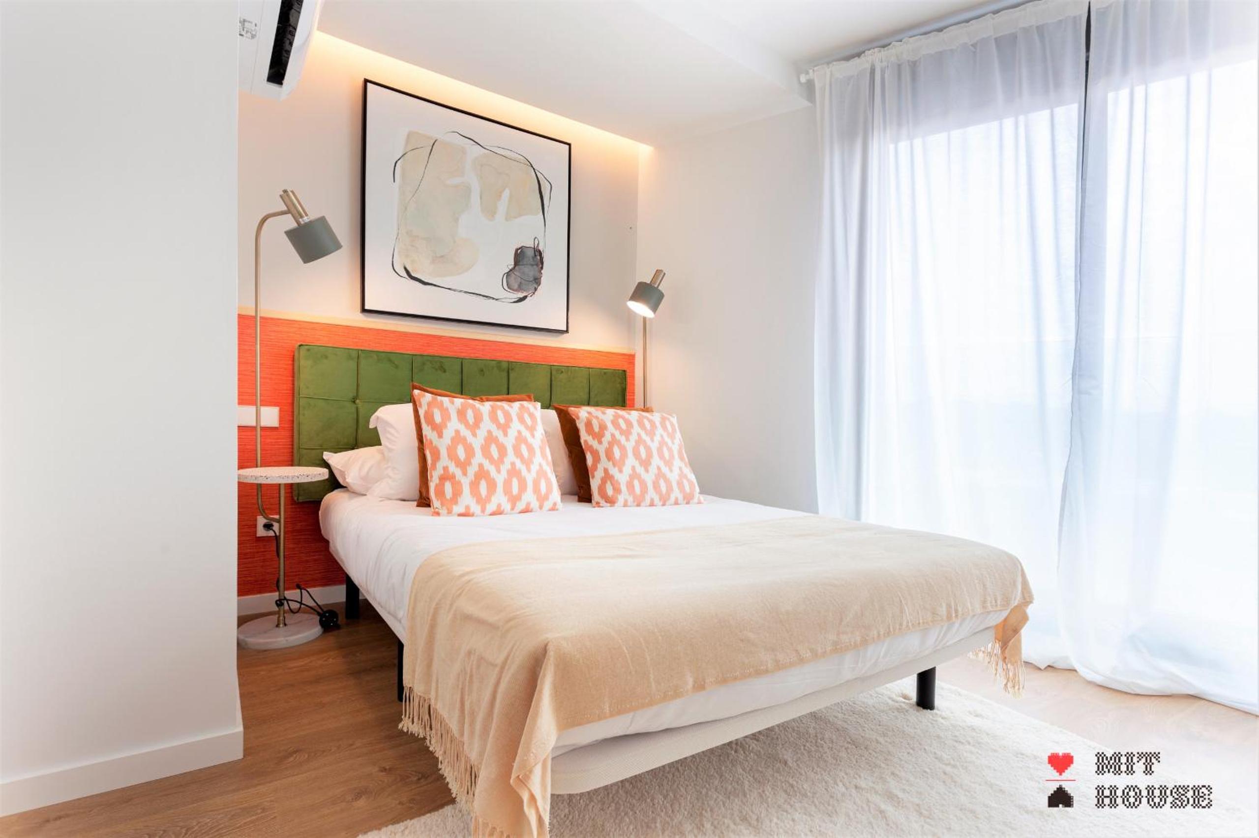 One bedroom X photo 3