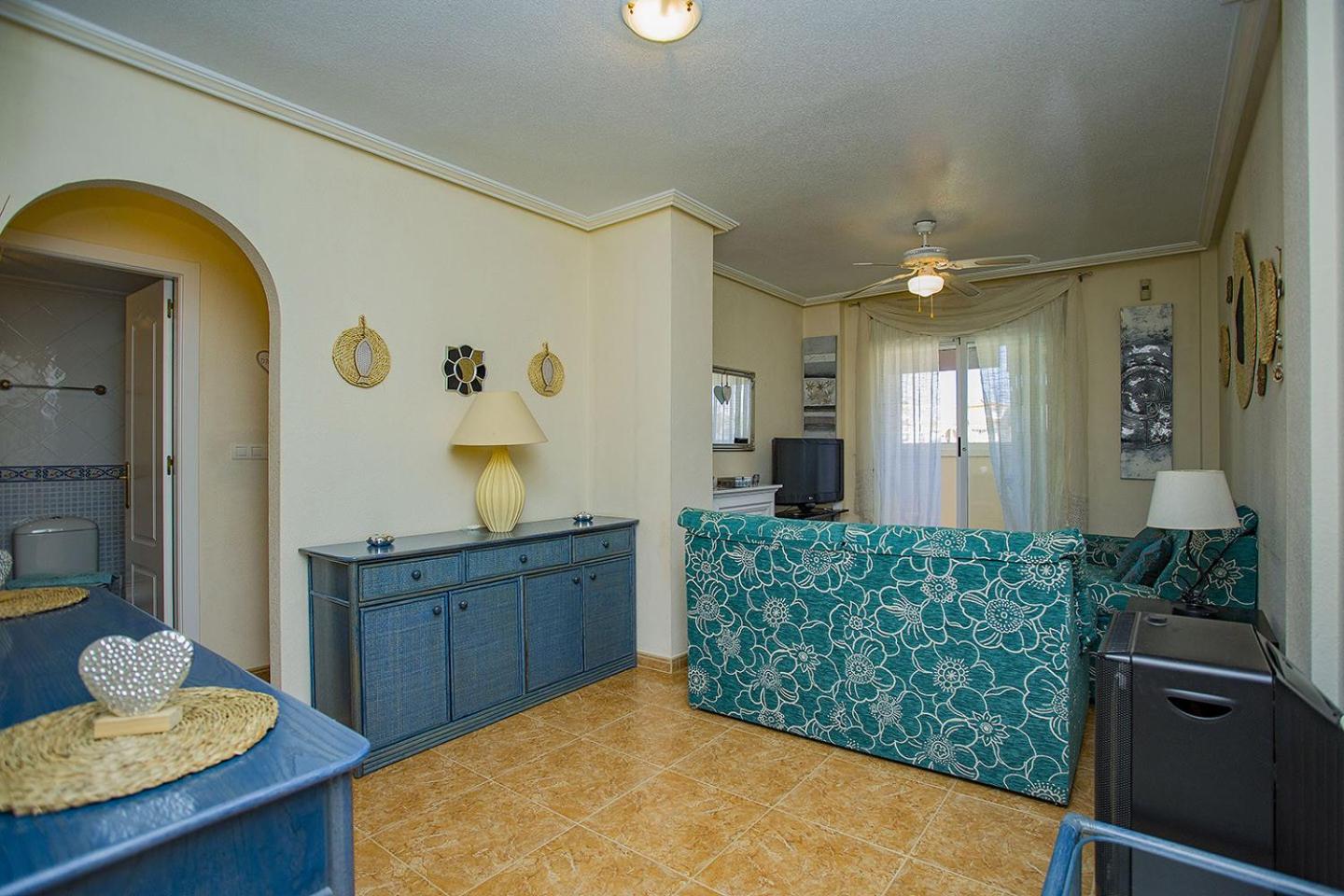 Apartamento con Balcón