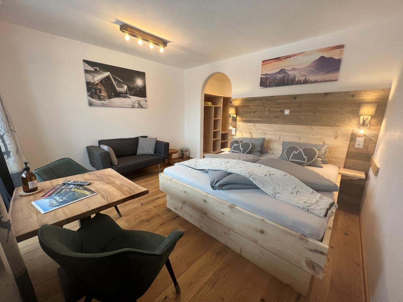 Double Room with Mountain View photo 1