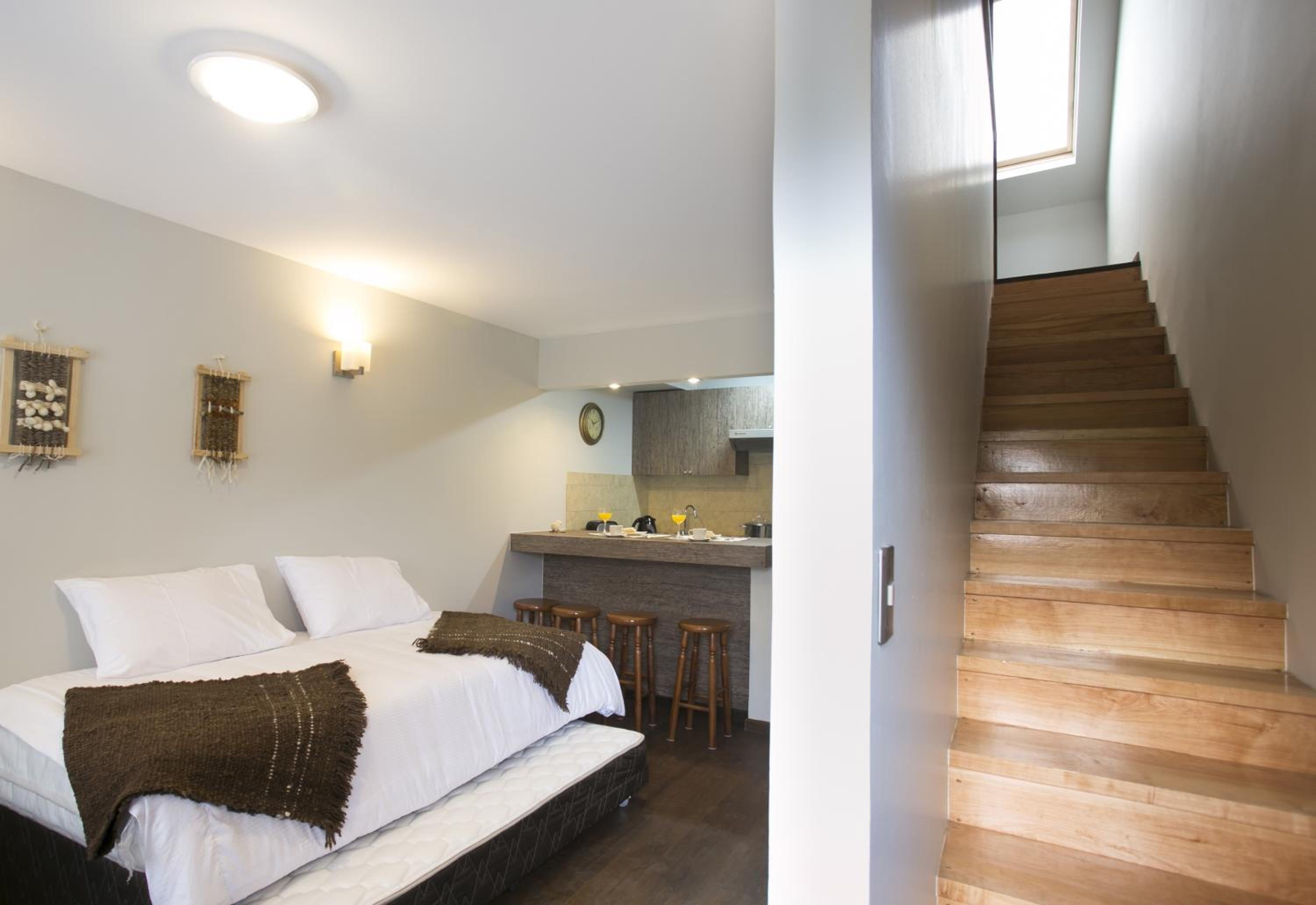 Apartment - Split Level Sextuple photo 2