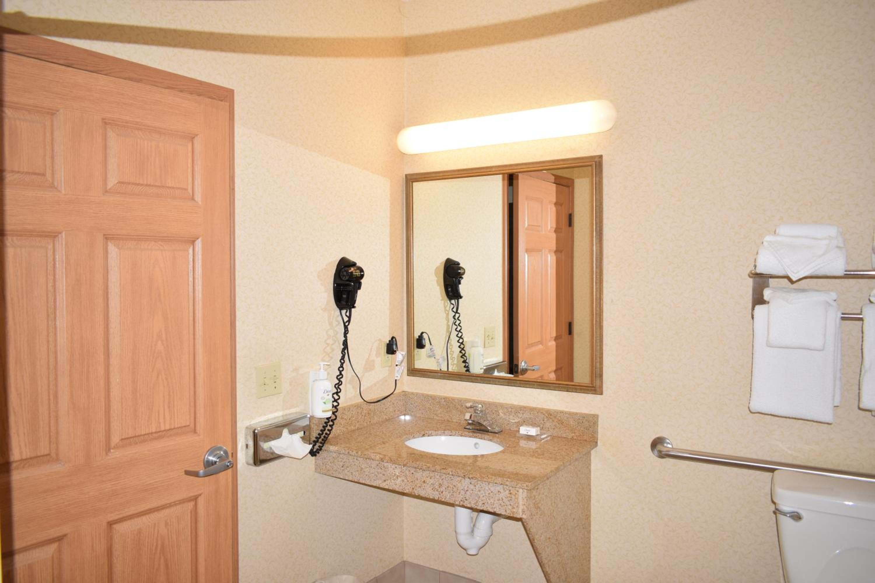 Wingate Suites by Wyndham Youngstown - Austintown, Billede 4