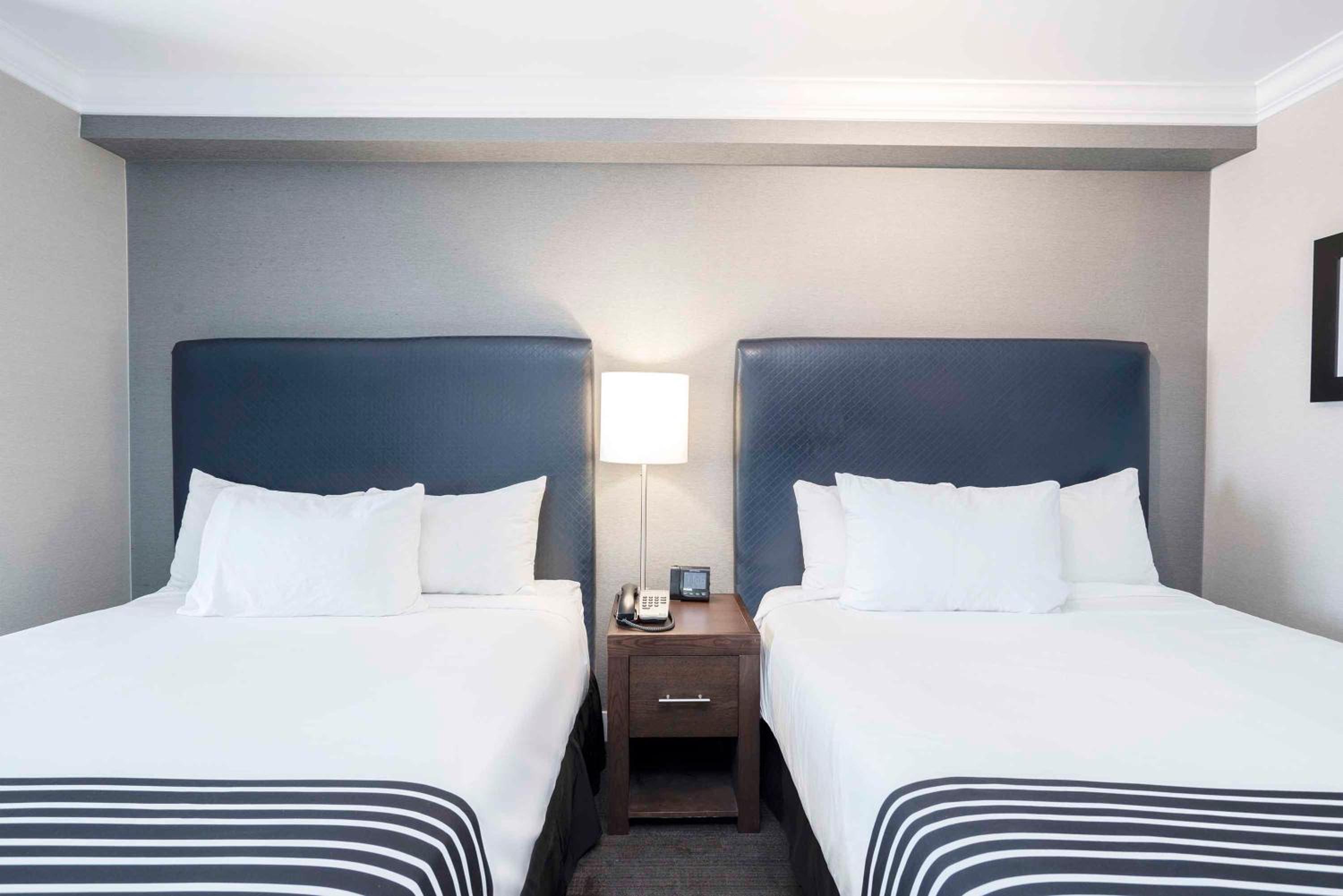 Grand Room, 2 Queen Beds - Photo 4