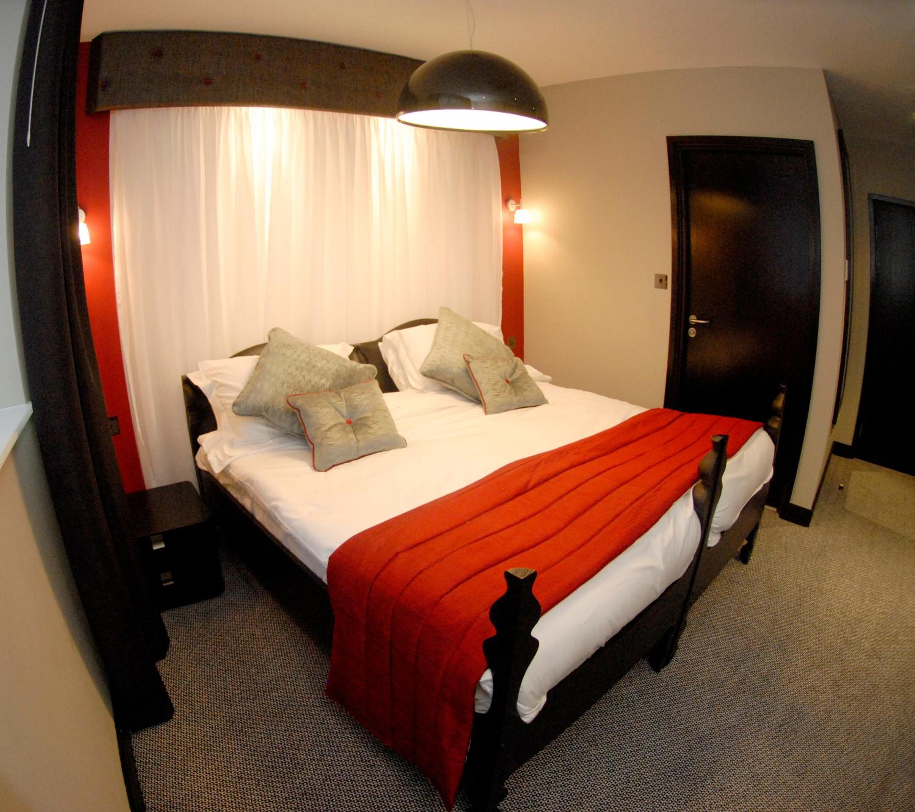 Double Room - Photo 4