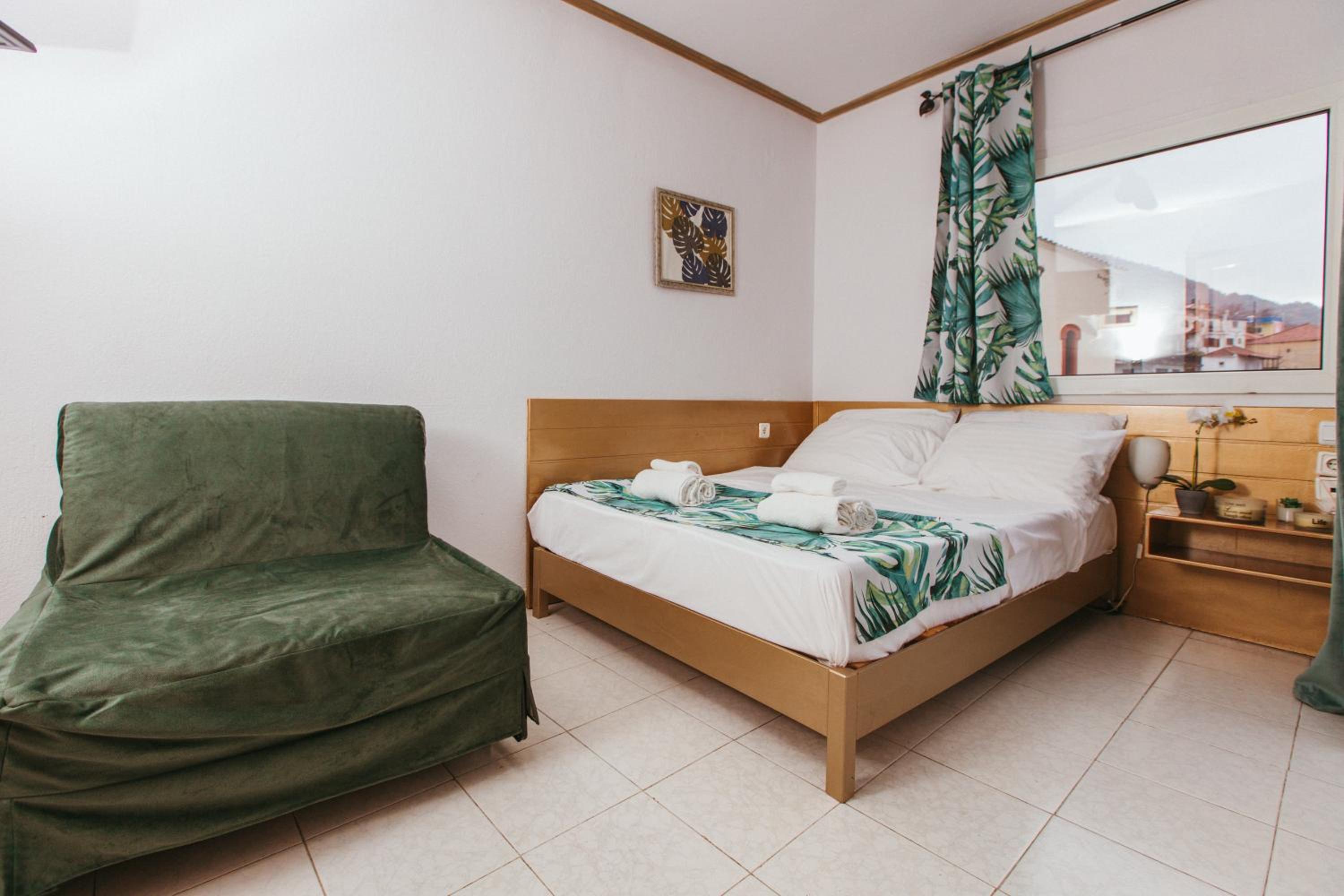 Triple Room with Mountain View - Photo 2
