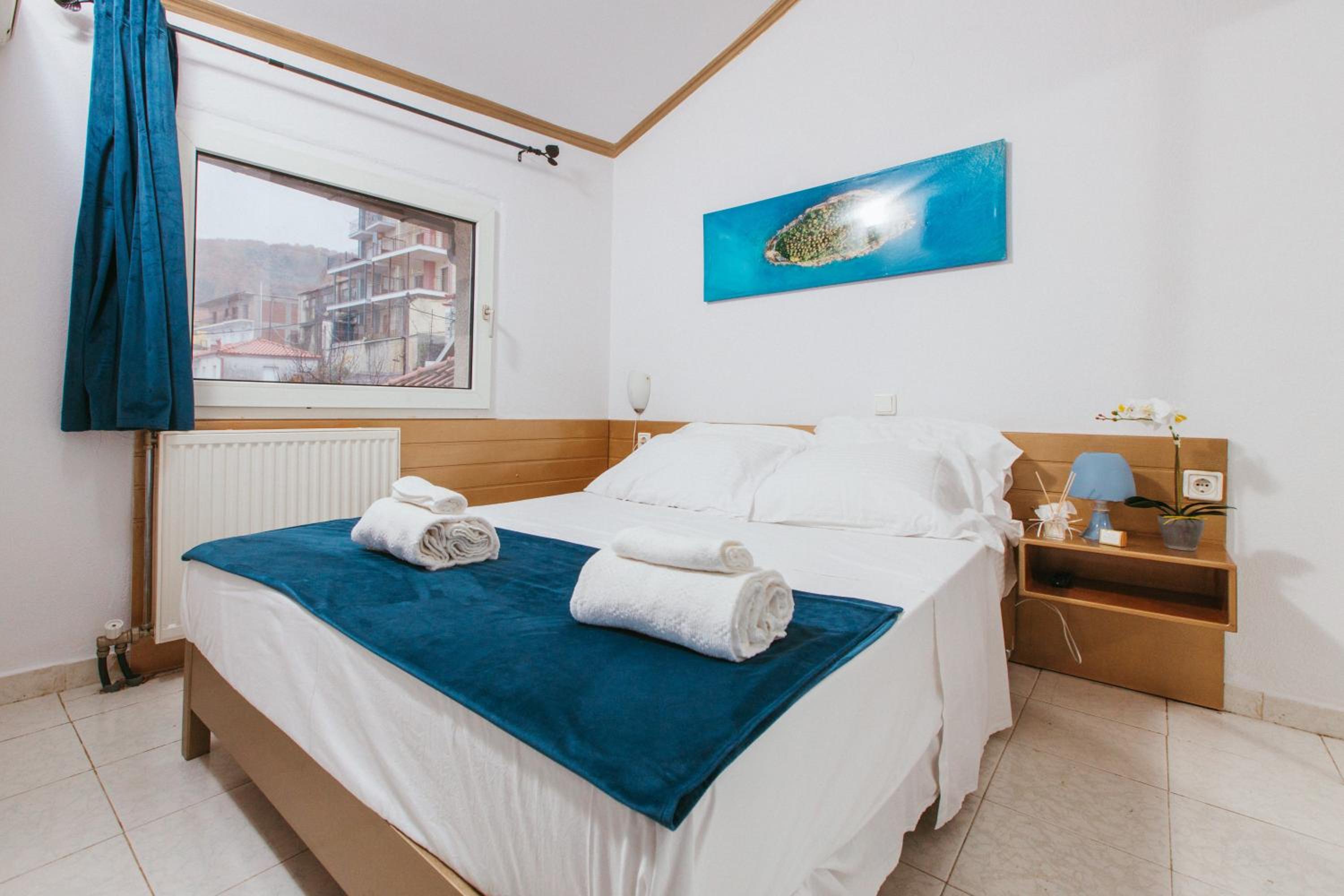 Double Room with Mountain View - Photo 7