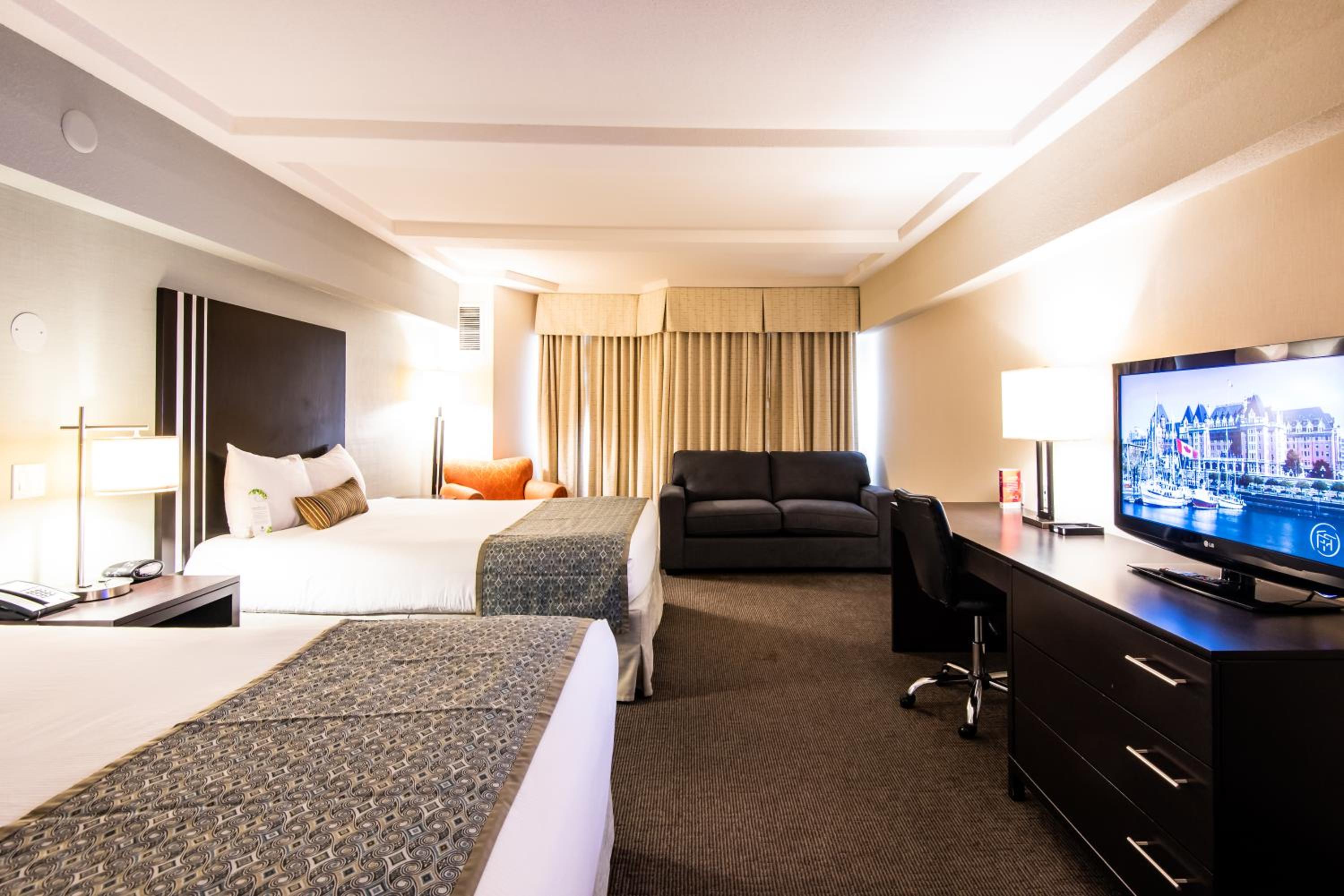 Deluxe Double Room with Extra Bed photo 1