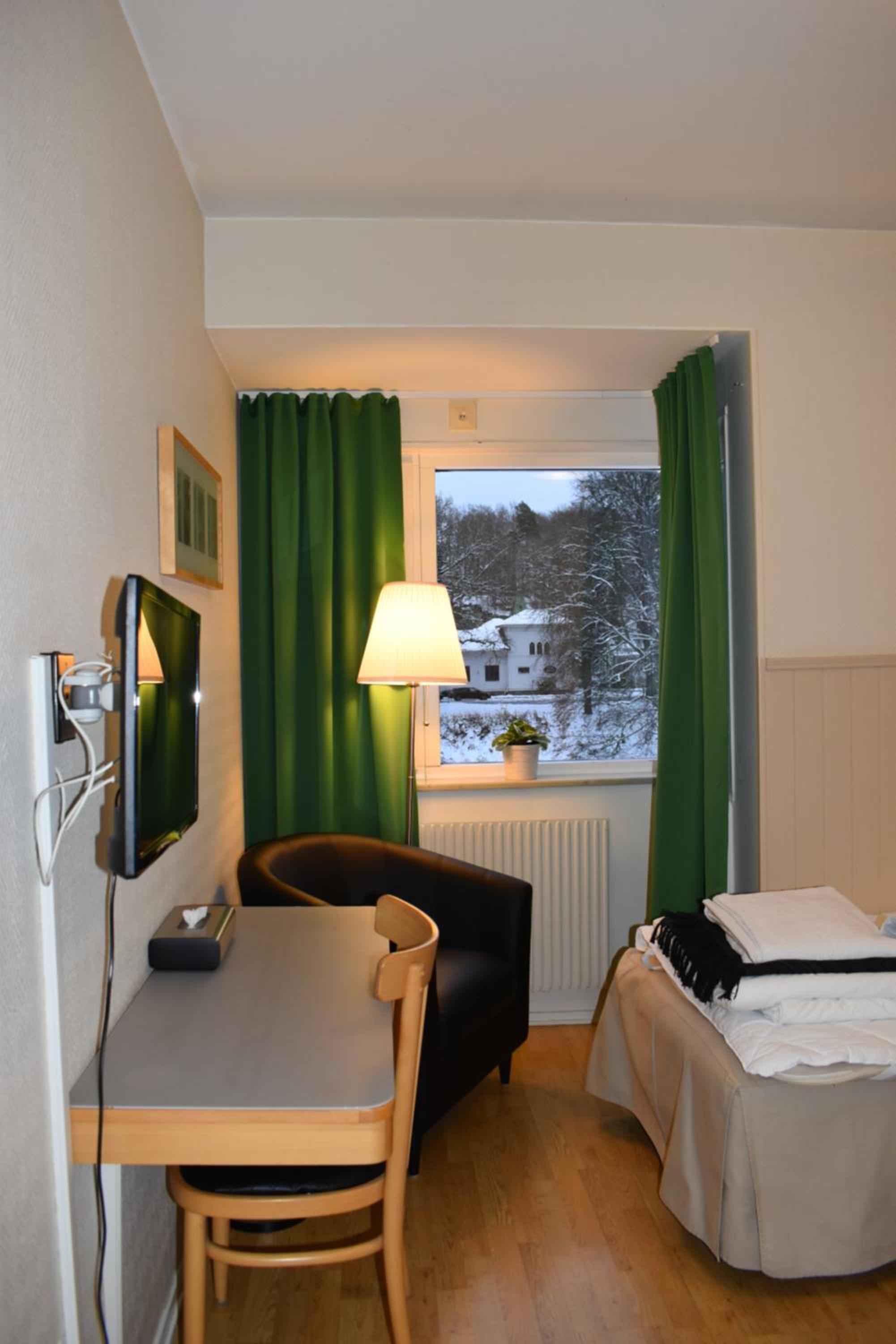 Hostel Double Room photo 2