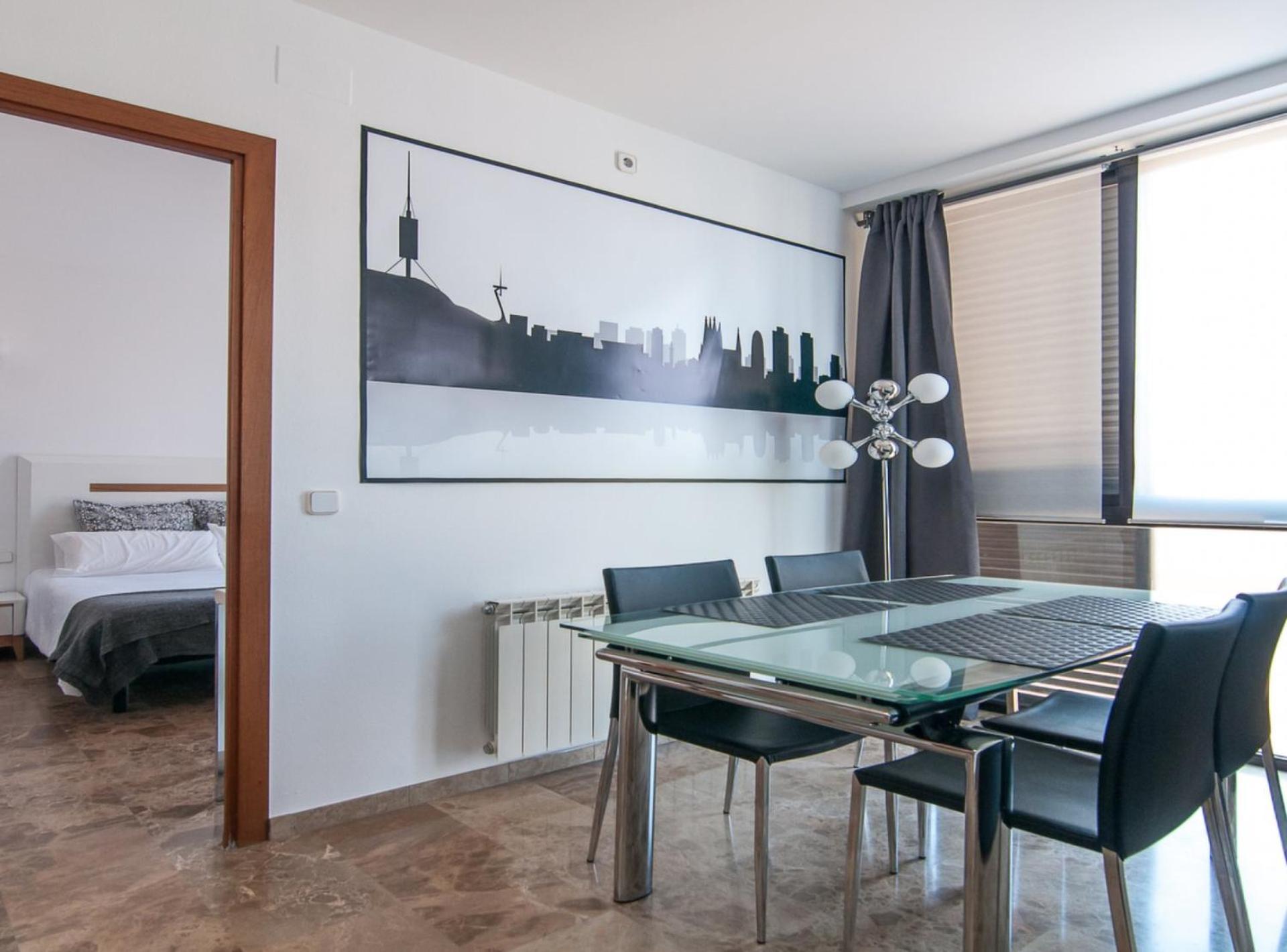 One-Bedroom Apartment photo 3