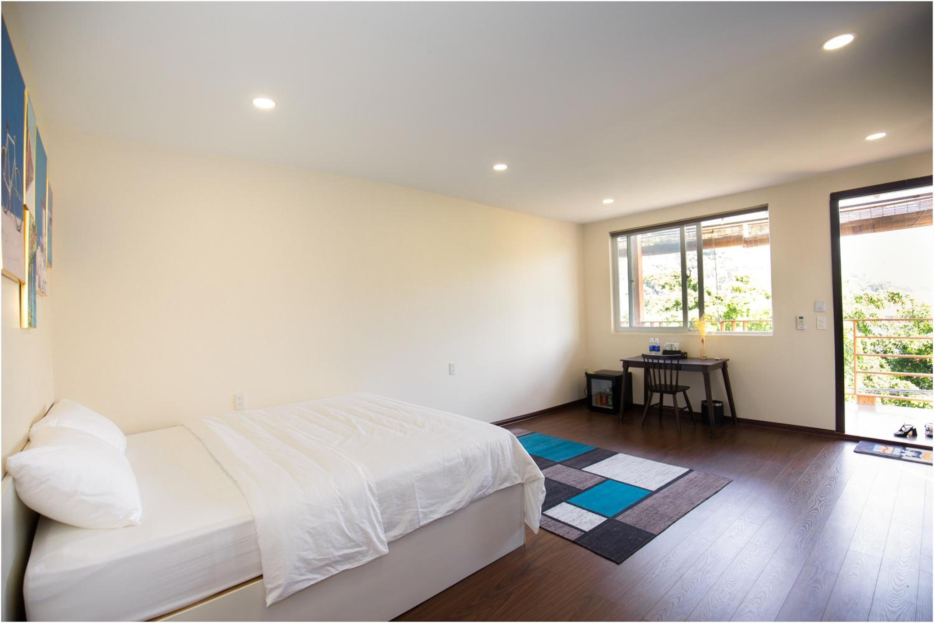 Suite with Mountain View photo 3