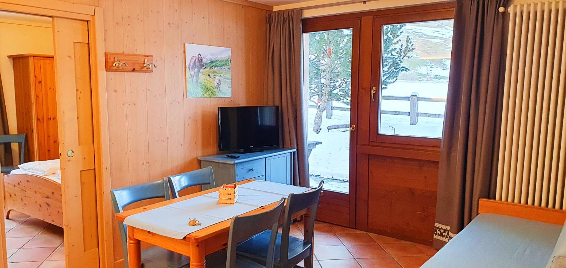 Apartment - Ground Floor (2 Adults)