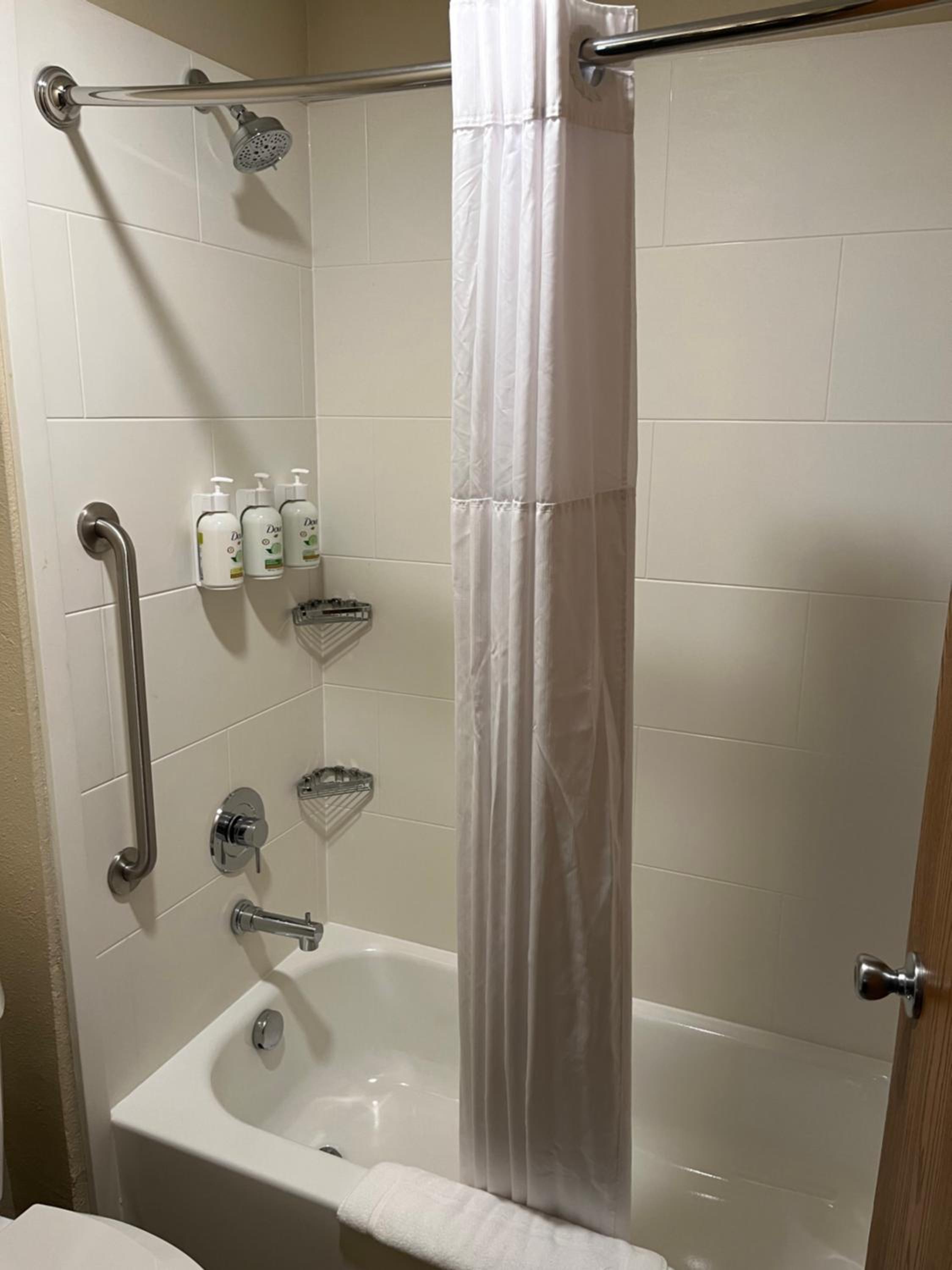Suite with Two Queen Beds - Non-Smoking - Photo 3
