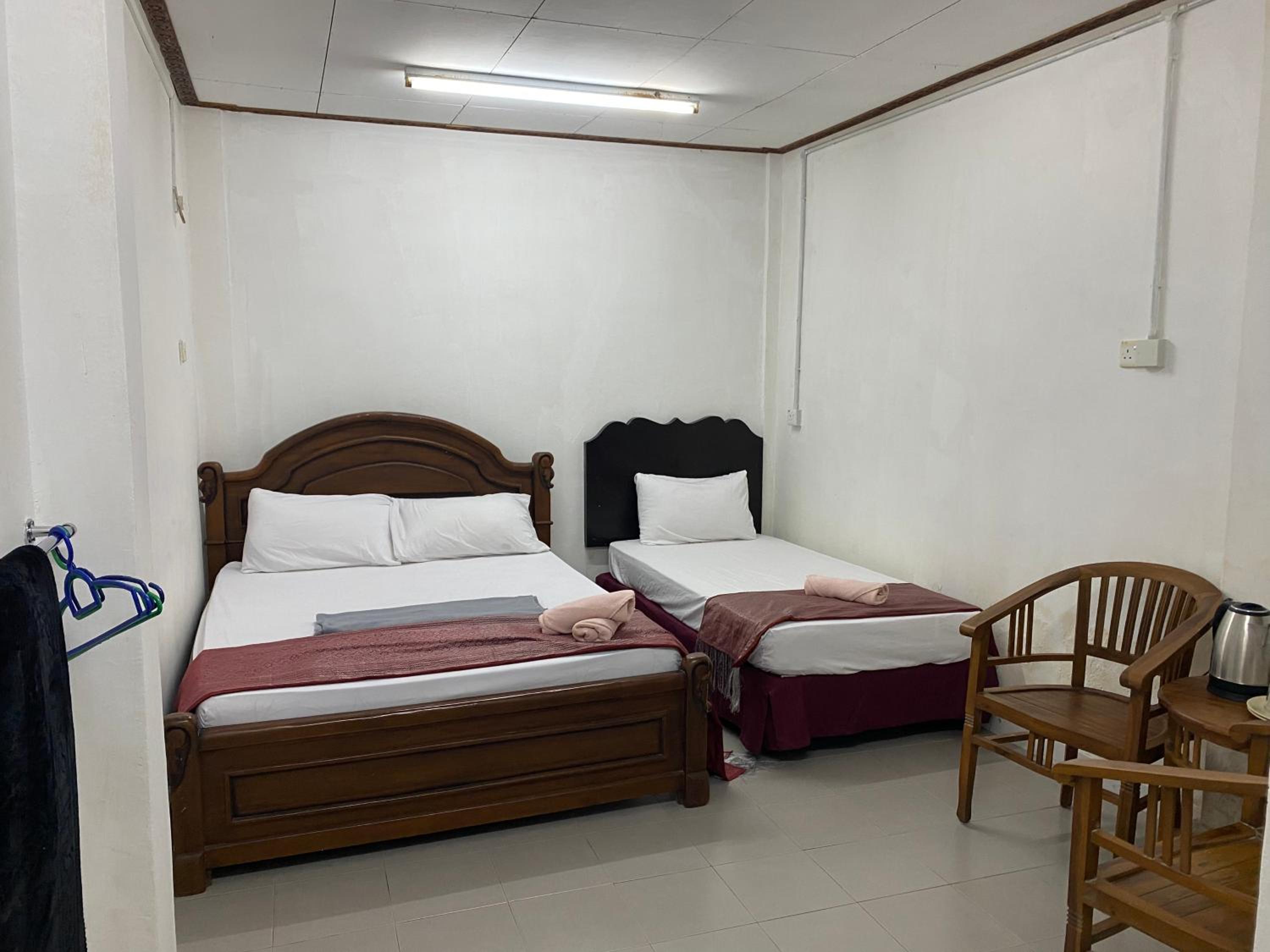 Standard Triple Room - Photo 5