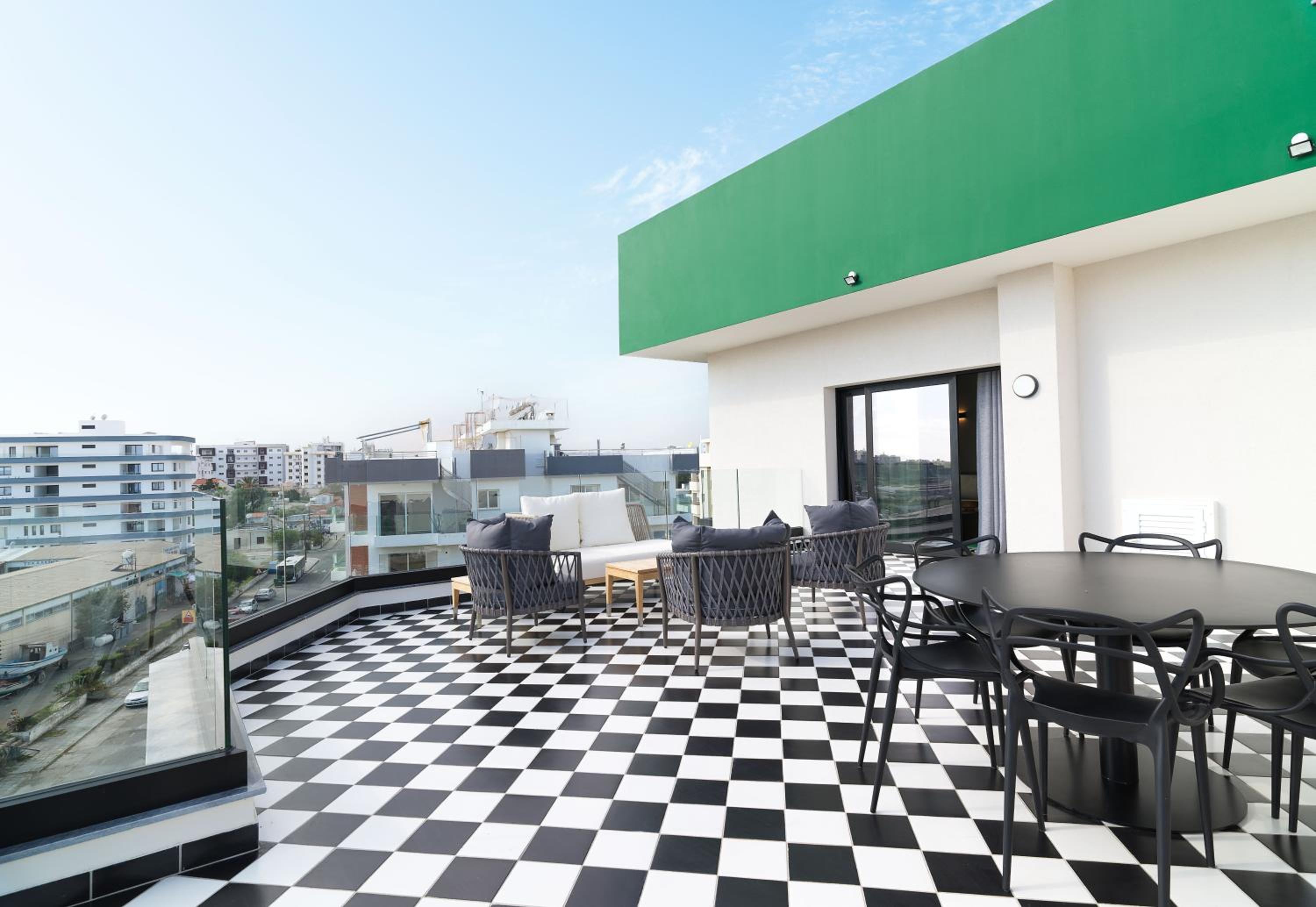 Penthouse Apartment